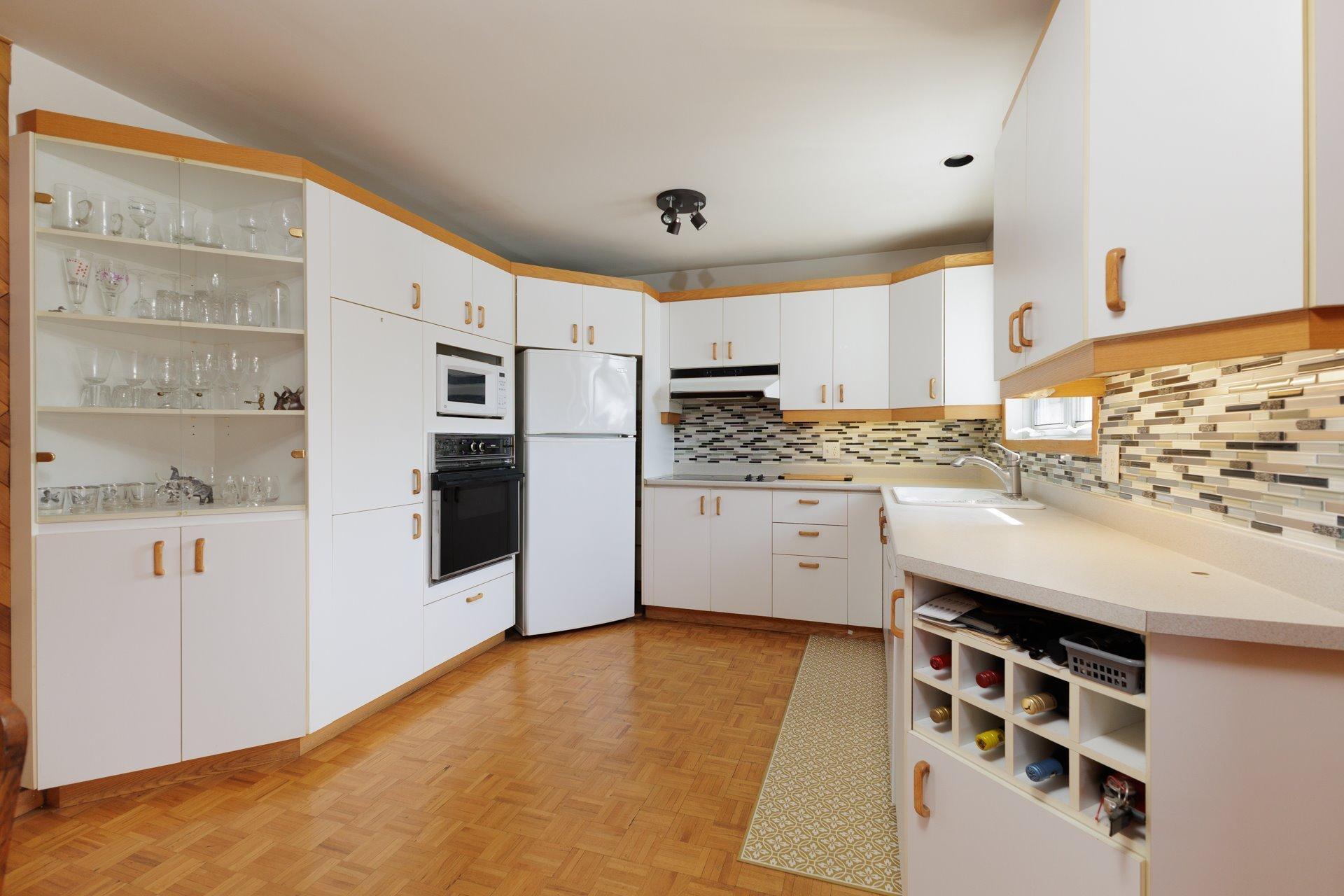 









4584


Rue Hilltop

,
Montréal (Pierrefonds-Roxboro),




QC
H9J1Y5


