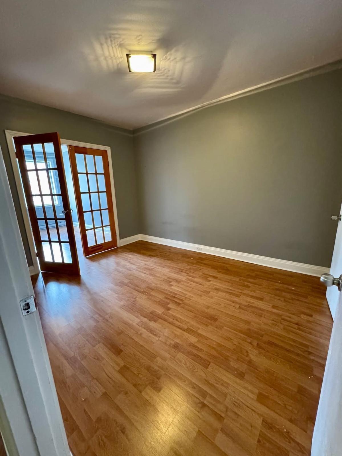 









2644


Rue Hogan

,
Montréal (Ville-Marie),




QC
H2K2T6

