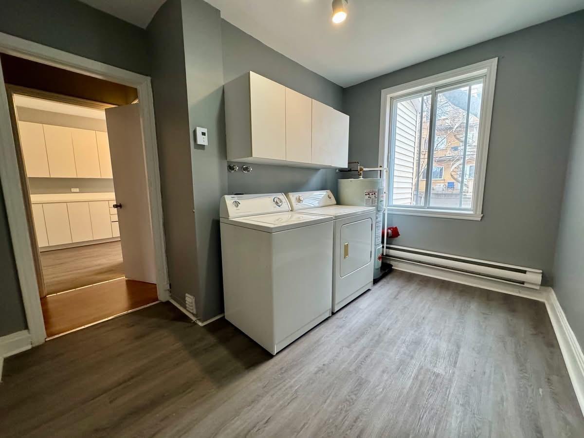 









2644


Rue Hogan

,
Montréal (Ville-Marie),




QC
H2K2T6

