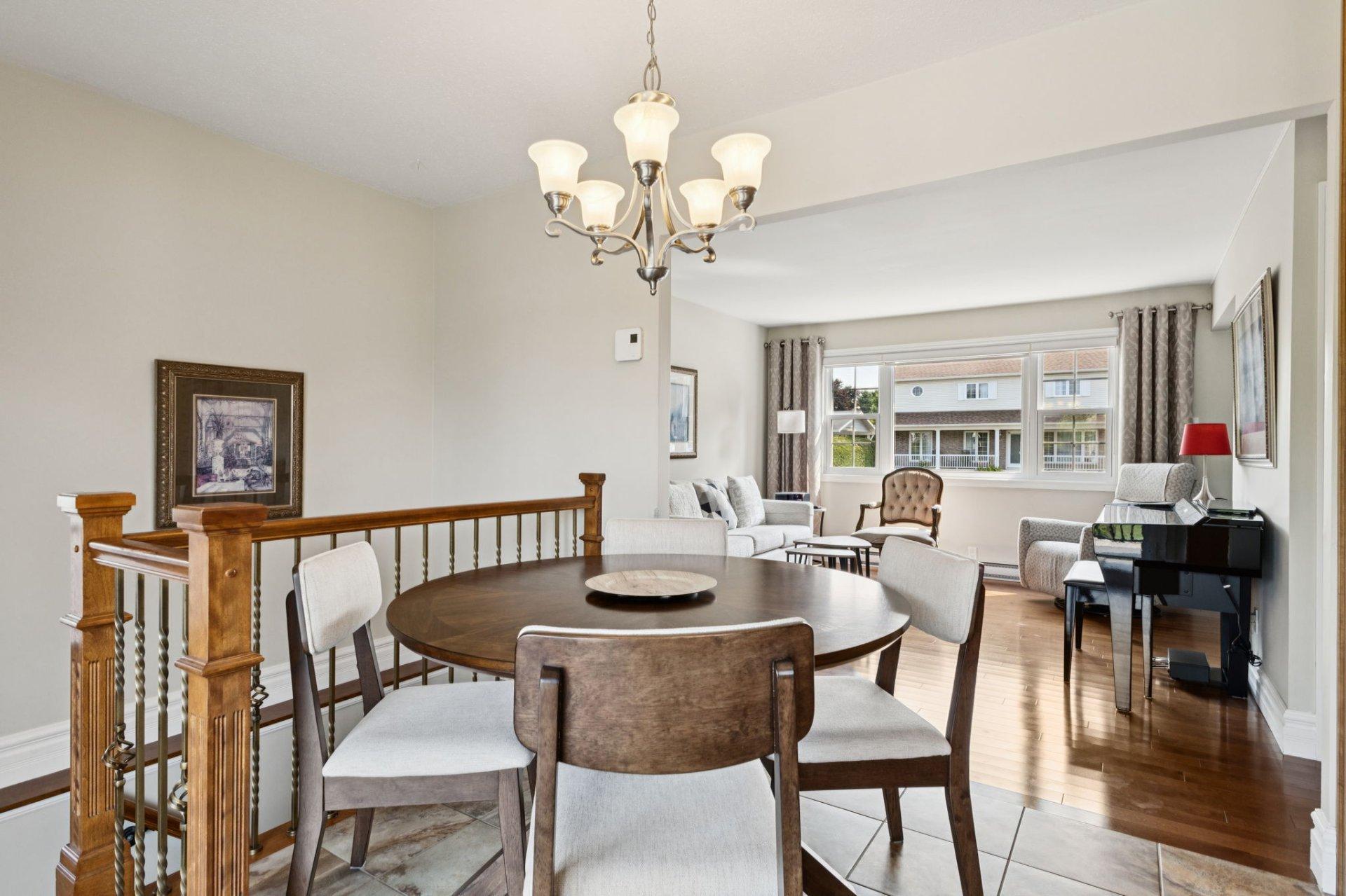 









20


Rue Pierre-Papin

,
Gatineau (Gatineau),




QC
J8T3X5


