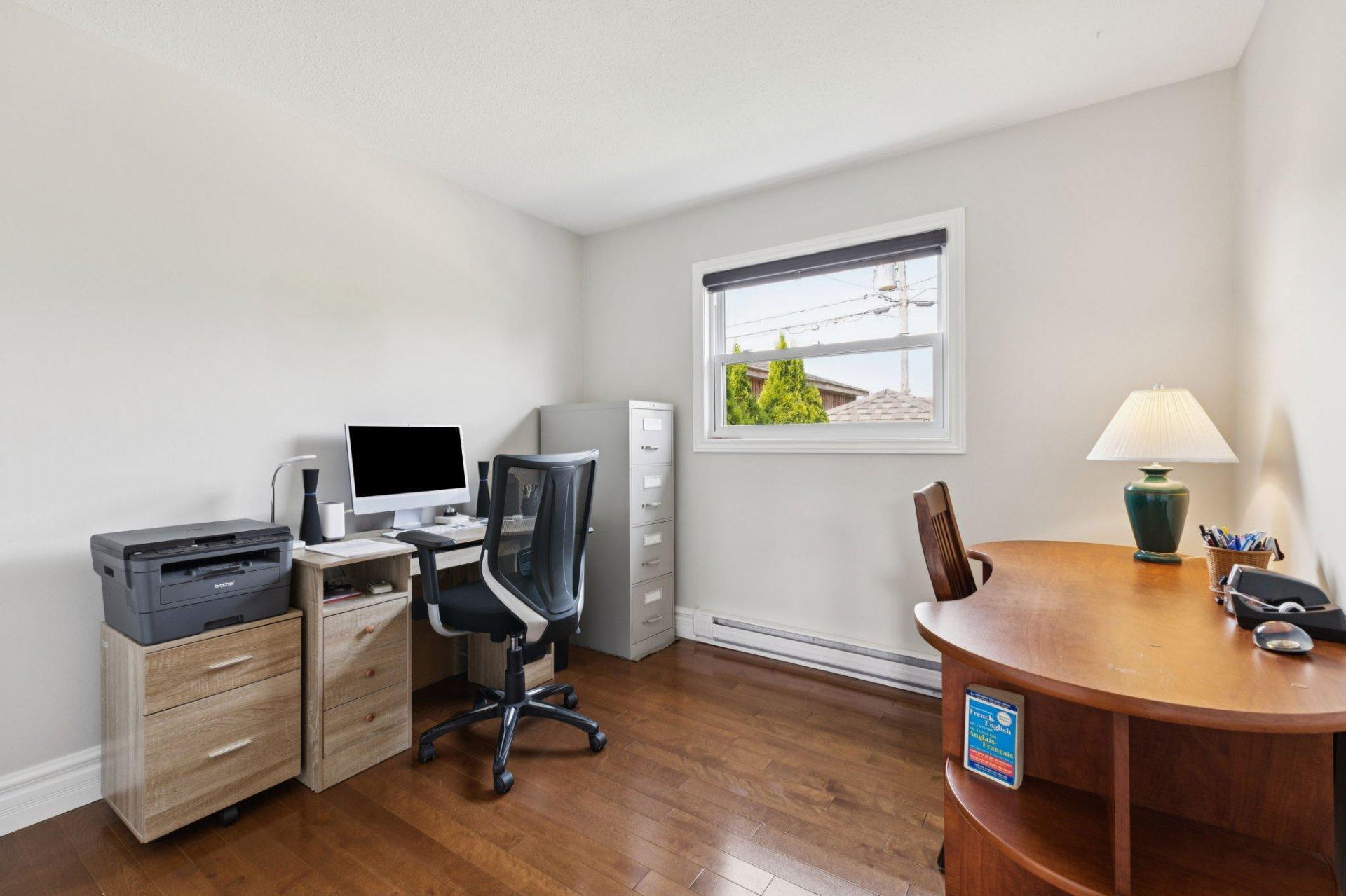 









20


Rue Pierre-Papin

,
Gatineau (Gatineau),




QC
J8T3X5

