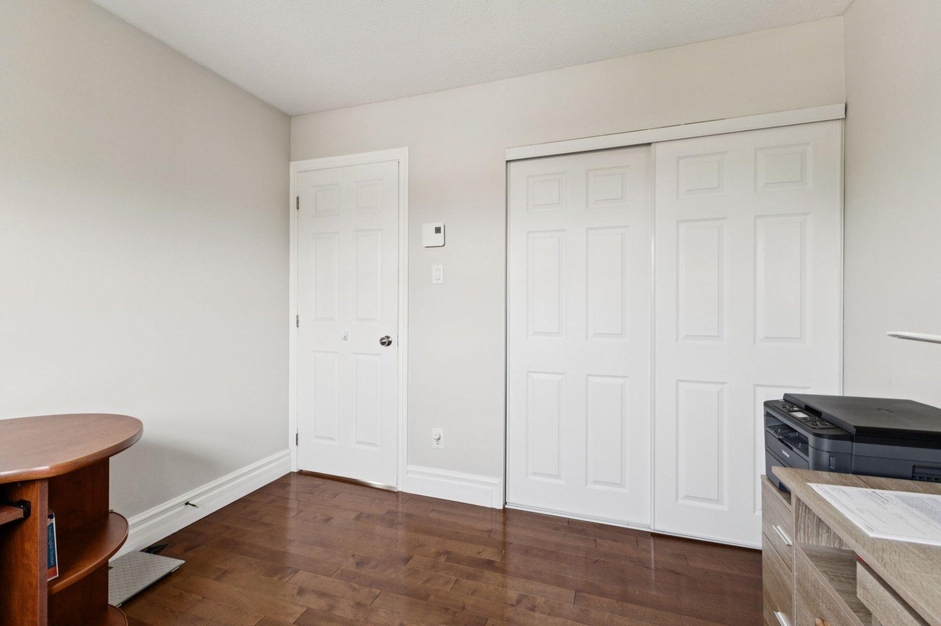 









20


Rue Pierre-Papin

,
Gatineau (Gatineau),




QC
J8T3X5

