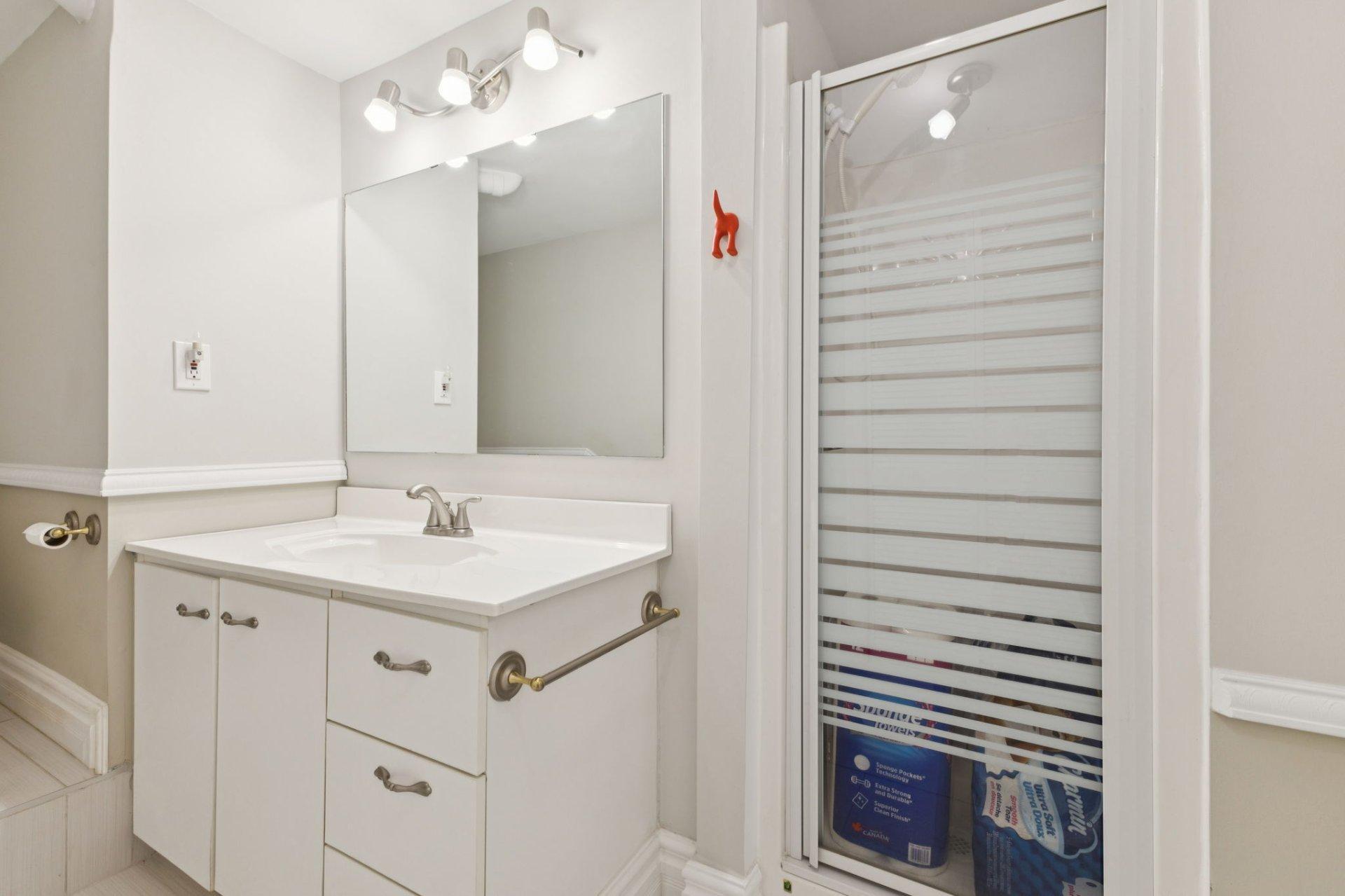 









20


Rue Pierre-Papin

,
Gatineau (Gatineau),




QC
J8T3X5

