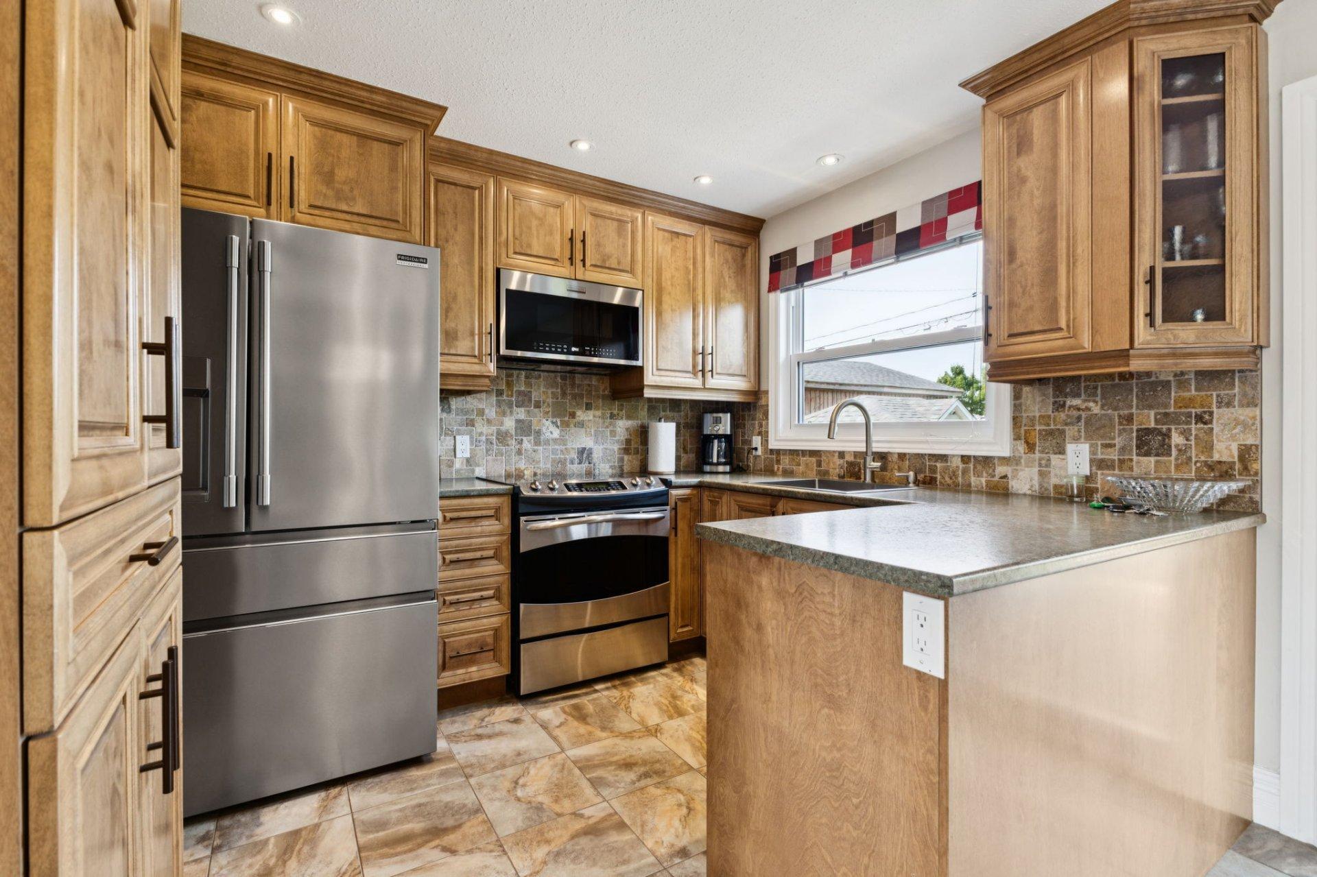 









20


Rue Pierre-Papin

,
Gatineau (Gatineau),




QC
J8T3X5

