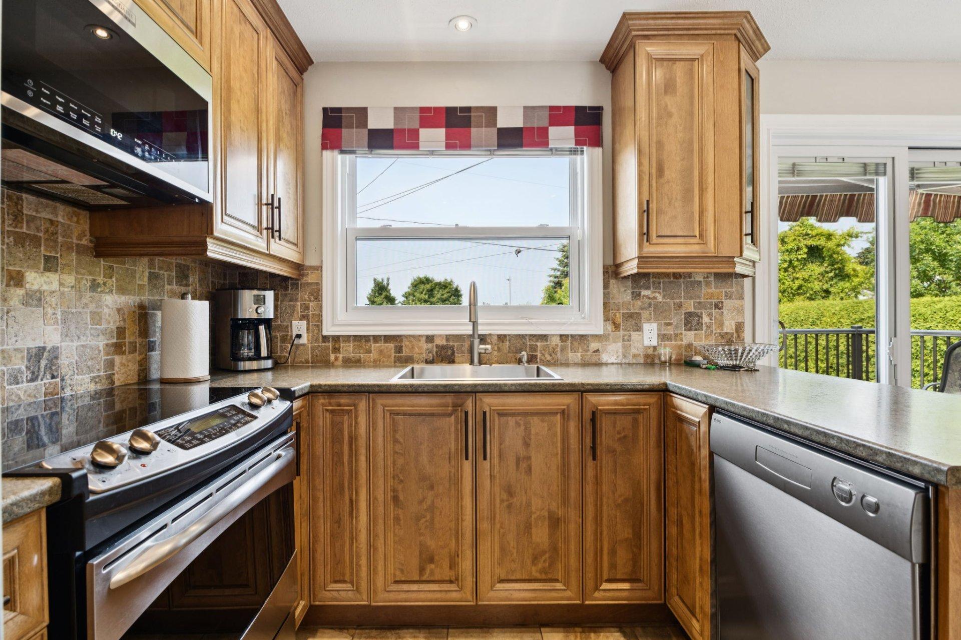 









20


Rue Pierre-Papin

,
Gatineau (Gatineau),




QC
J8T3X5

