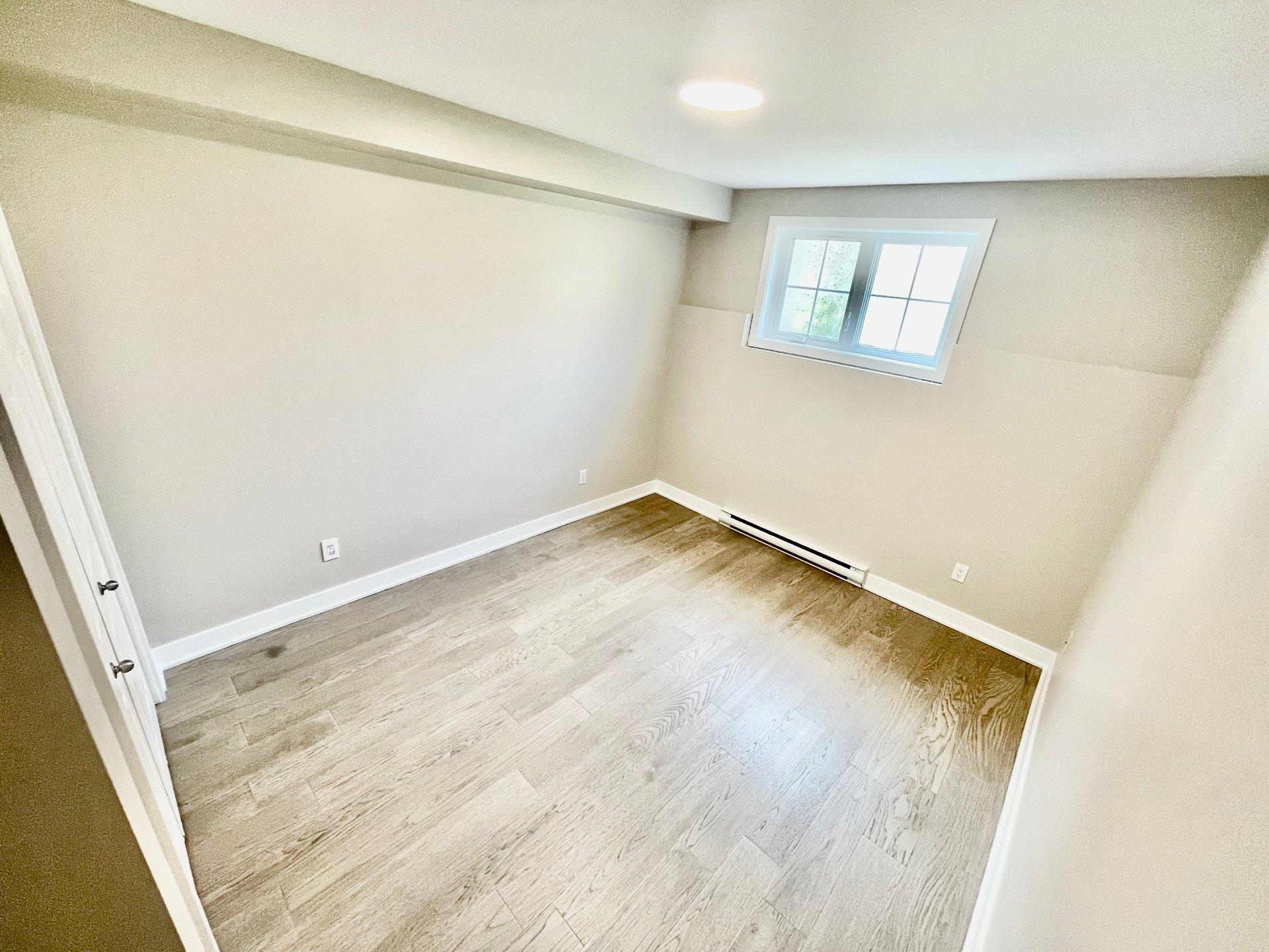 









460


Rue Boileau

, 001,
Vaudreuil-Dorion,




QC
J7V0M6

