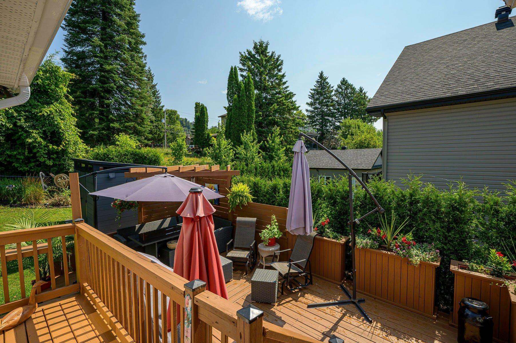 









66


Av. Guindon

,
Saint-Sauveur,




QC
J0R1R6

