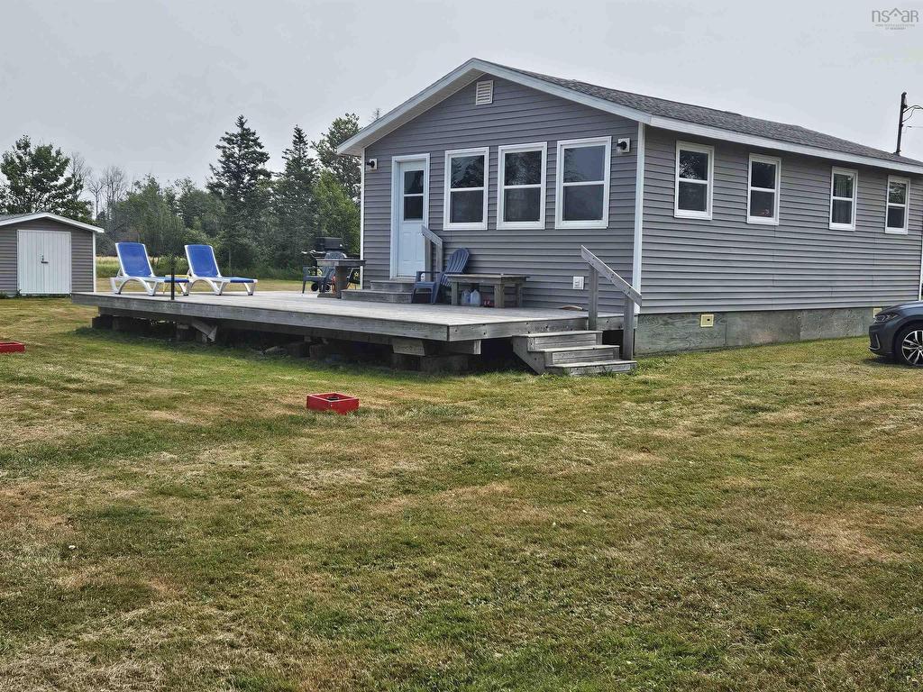 












90 Dawson Beach

,
Brule,







NS
B0K 1V0

