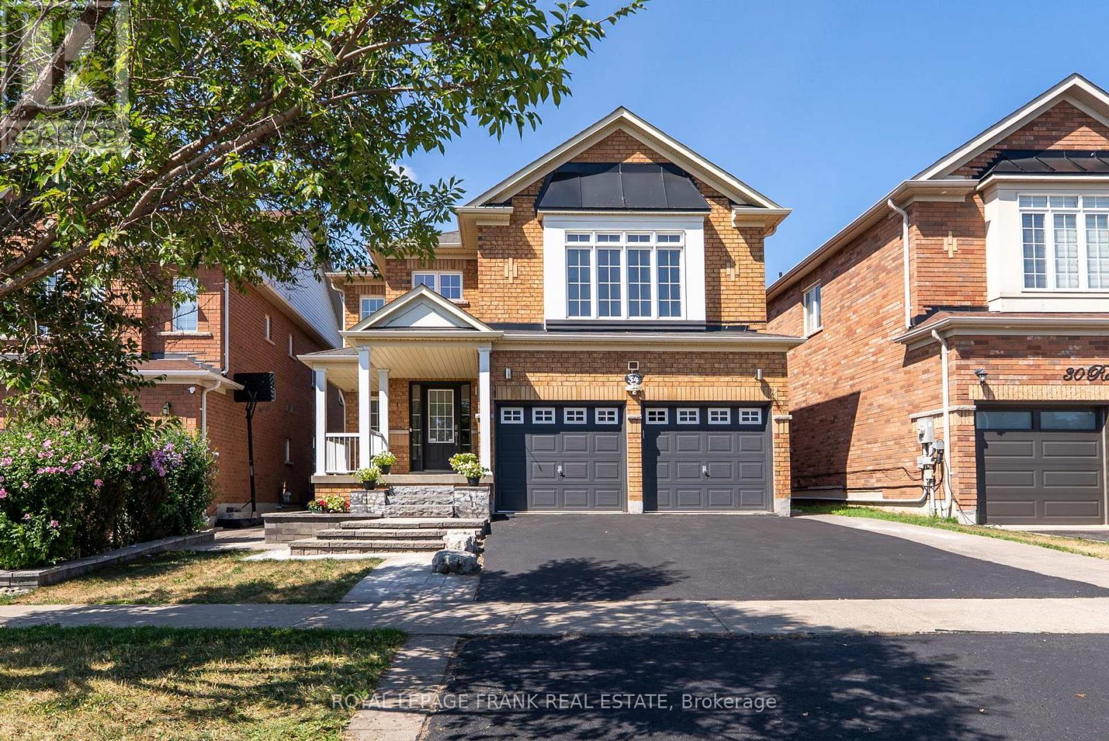 












34 ROSSWELL DRIVE

,
Clarington (Courtice),




Ontario
L1E3J6

