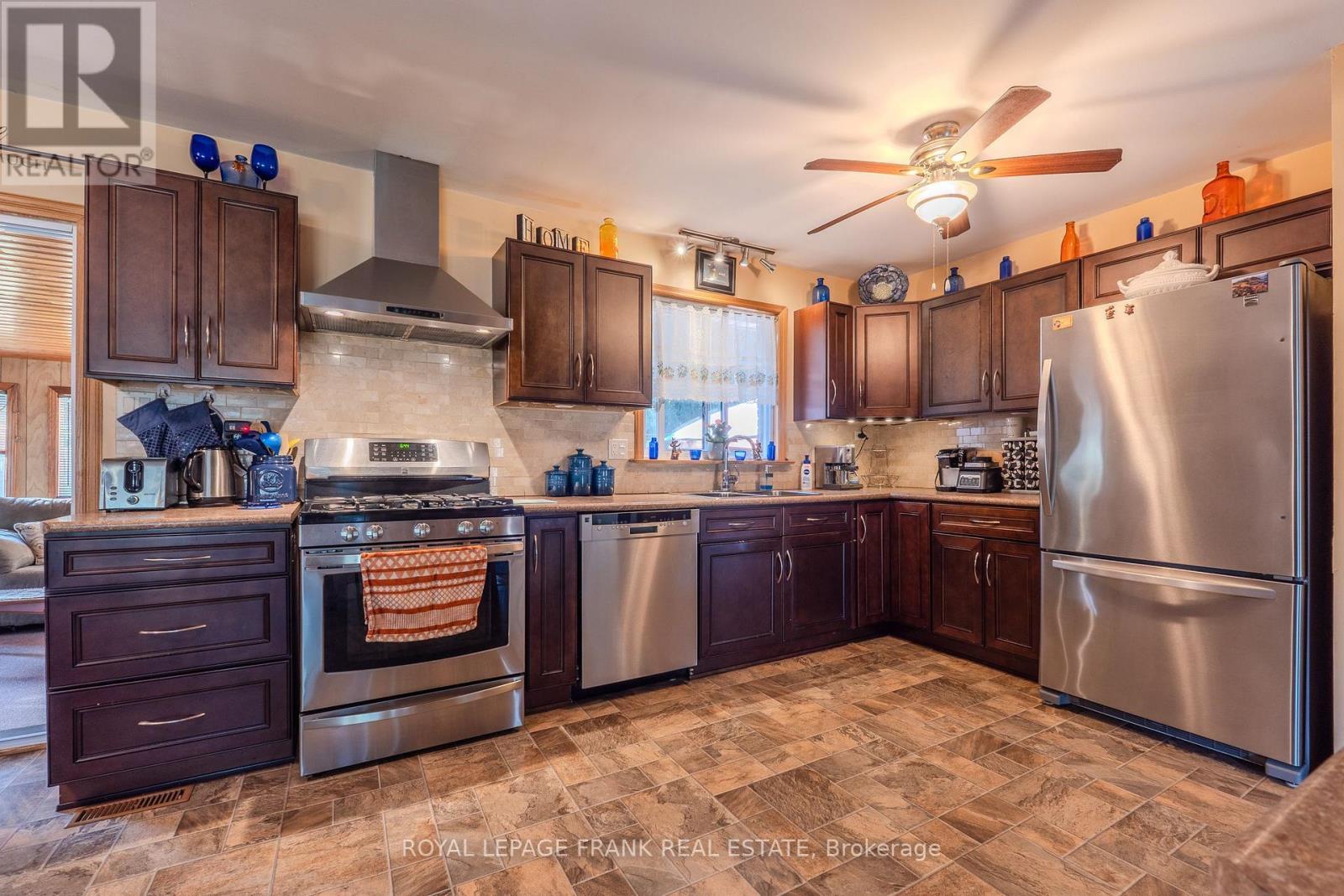 












2304 OLD NORWOOD ROAD

,
Otonabee-South Monaghan,




Ontario
K9J0G6

