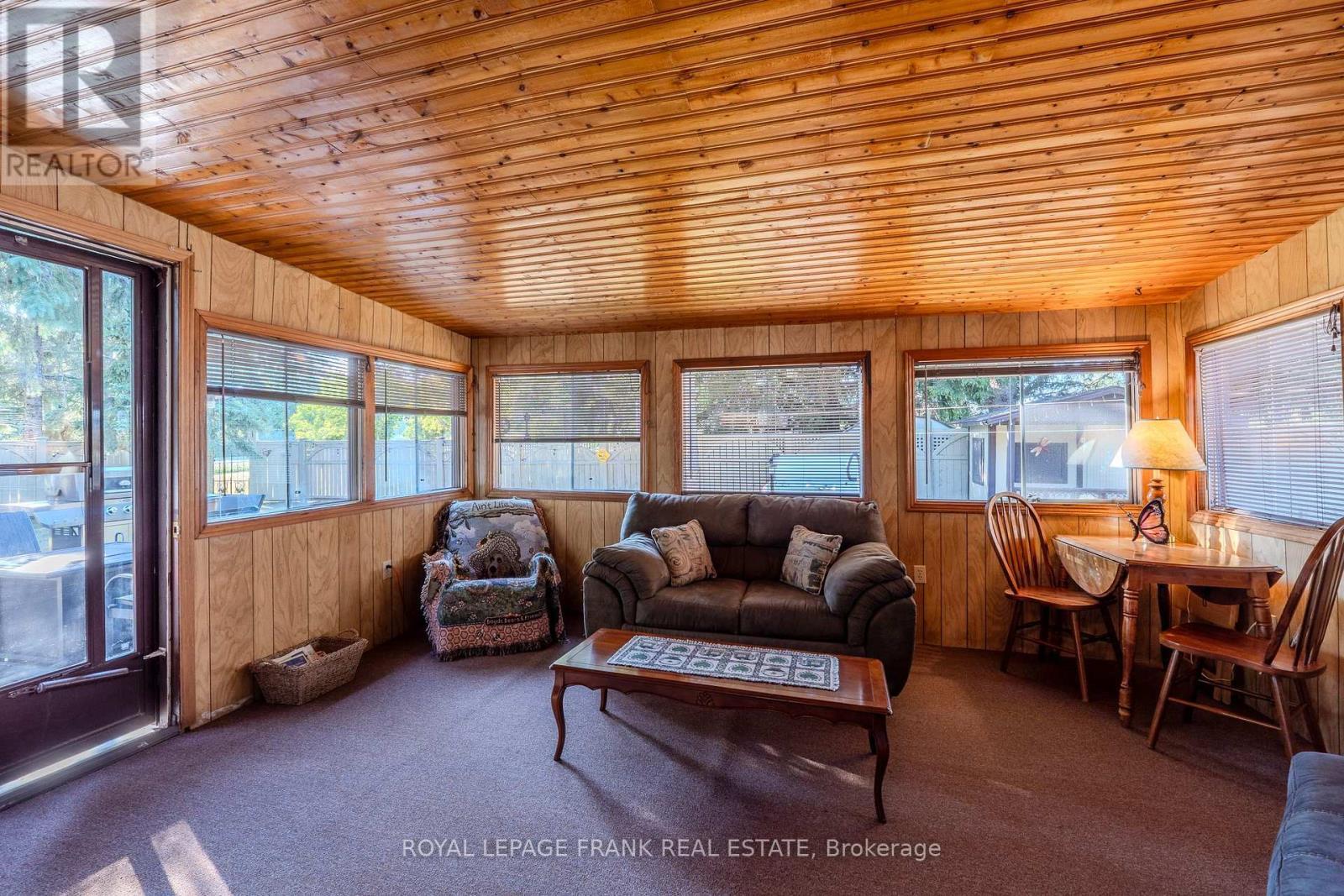 












2304 OLD NORWOOD ROAD

,
Otonabee-South Monaghan,




Ontario
K9J0G6

