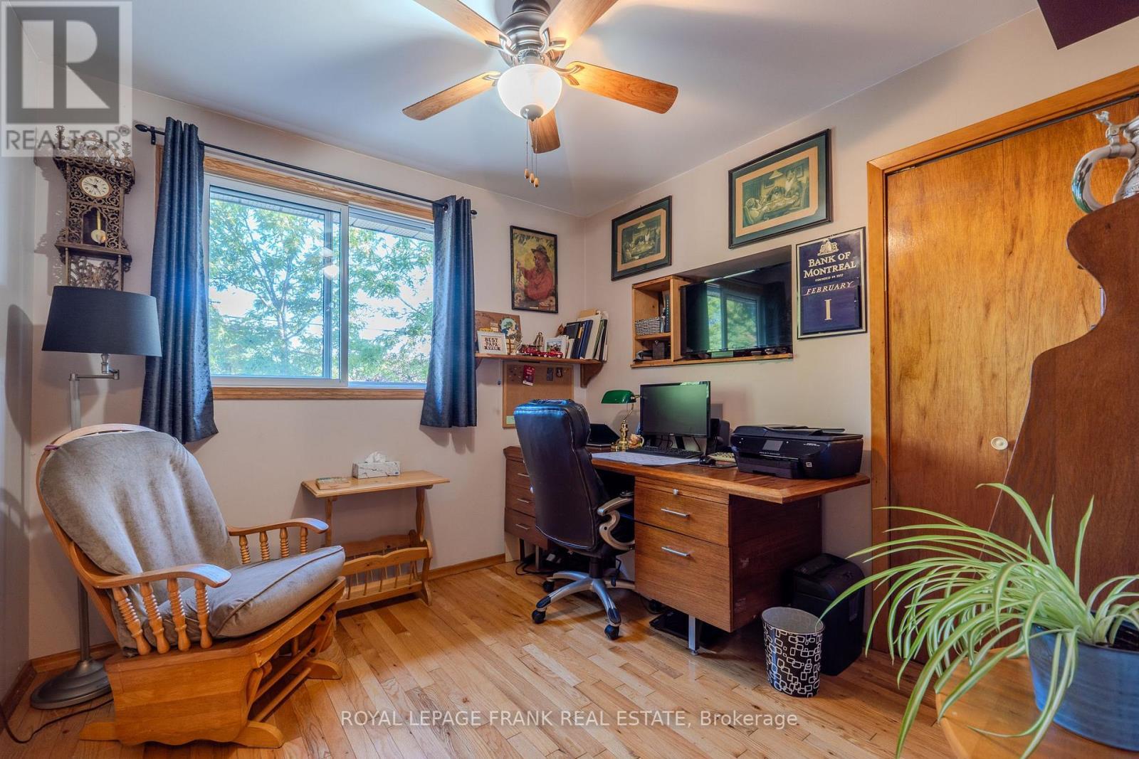 












2304 OLD NORWOOD ROAD

,
Otonabee-South Monaghan,




Ontario
K9J0G6

