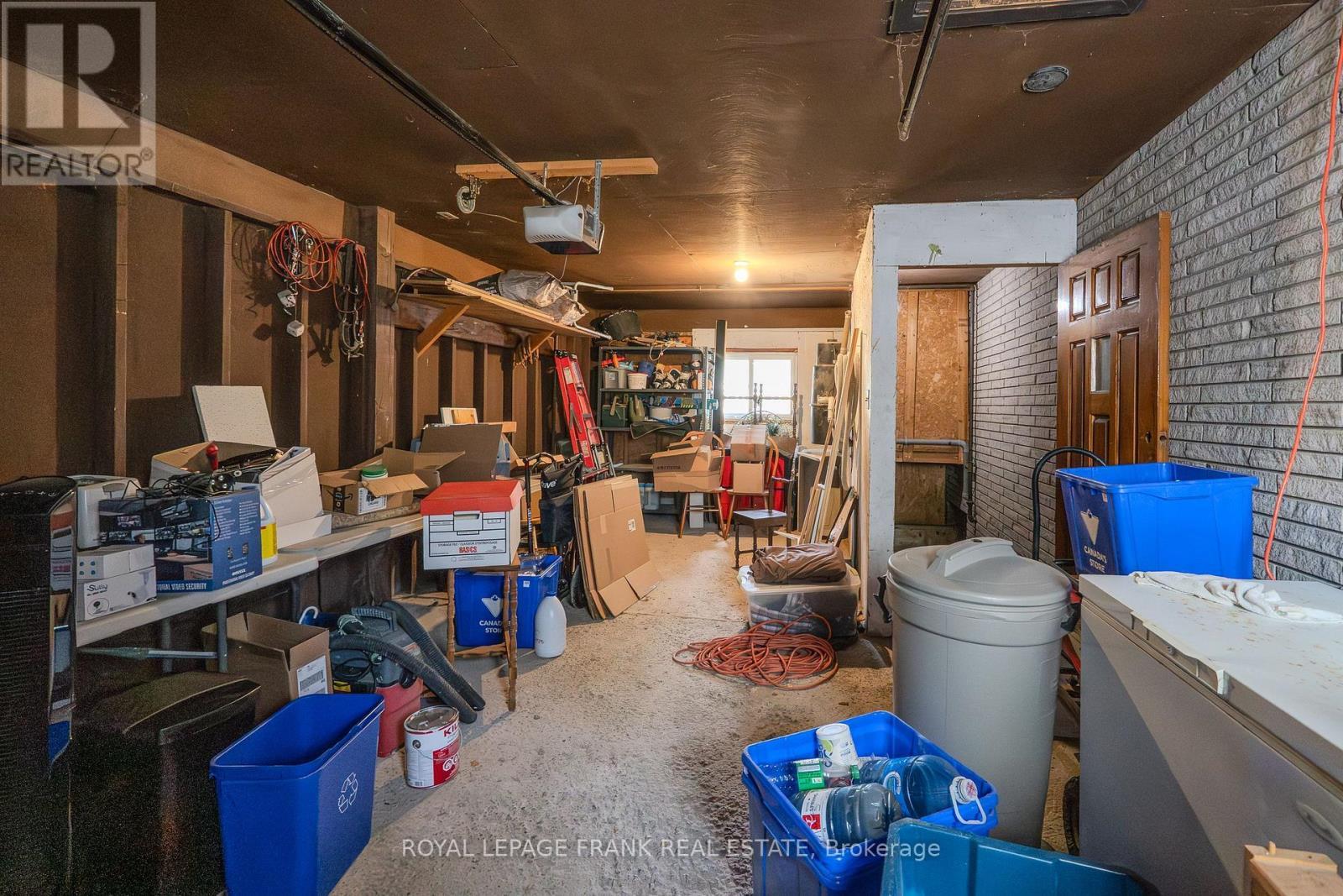 












2304 OLD NORWOOD ROAD

,
Otonabee-South Monaghan,




Ontario
K9J0G6

