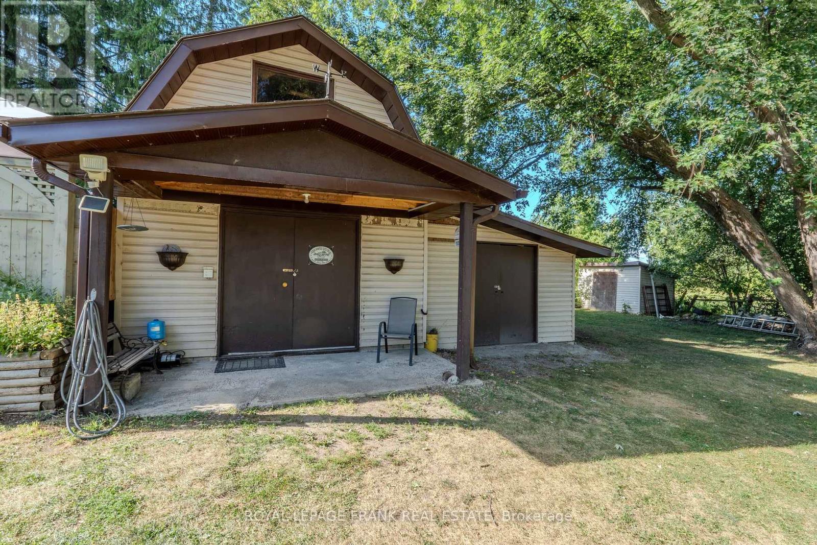 












2304 OLD NORWOOD ROAD

,
Otonabee-South Monaghan,




Ontario
K9J0G6

