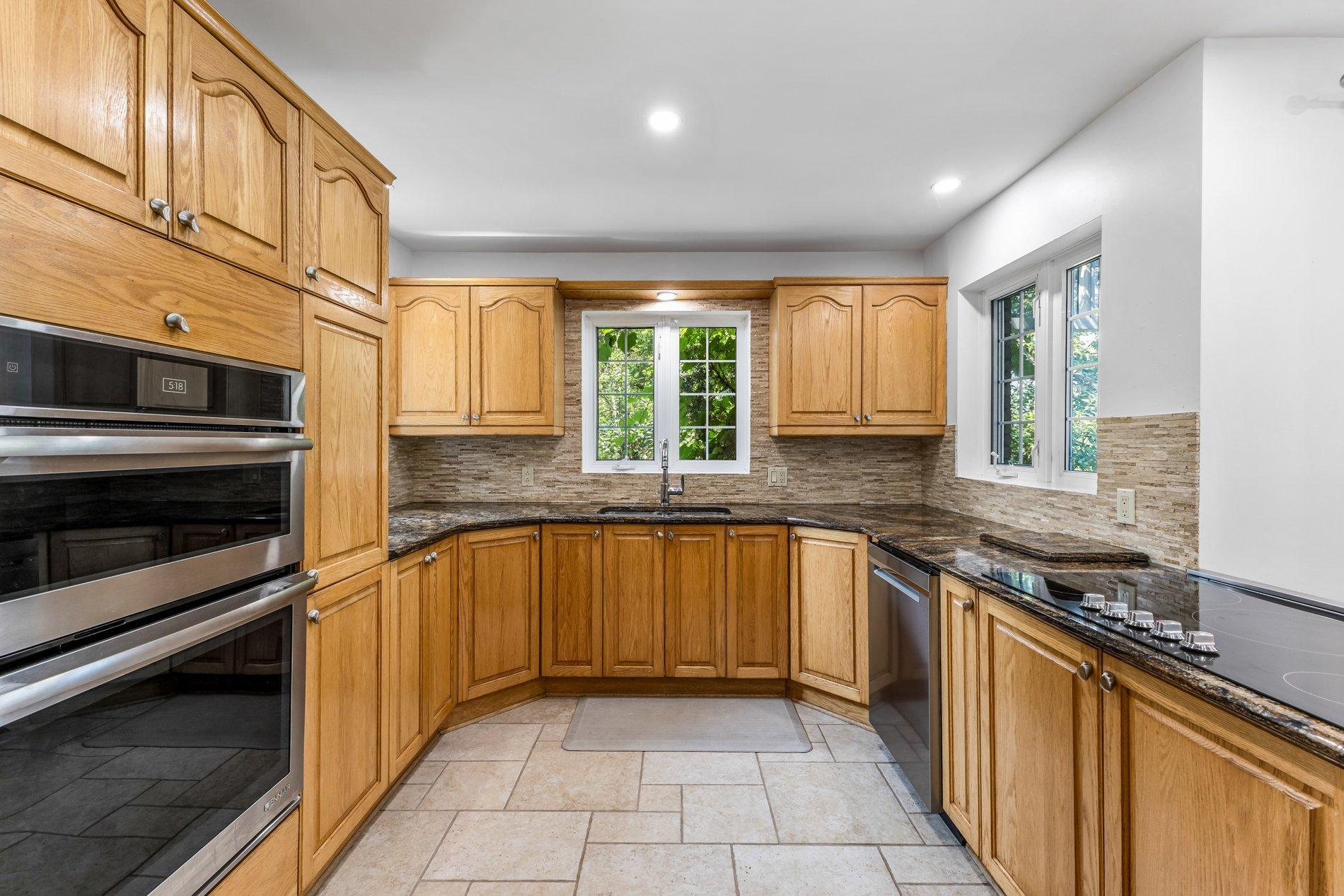









679


Boul. des Mille-Îles

,
Laval (Auteuil),




QC
H7J1A9

