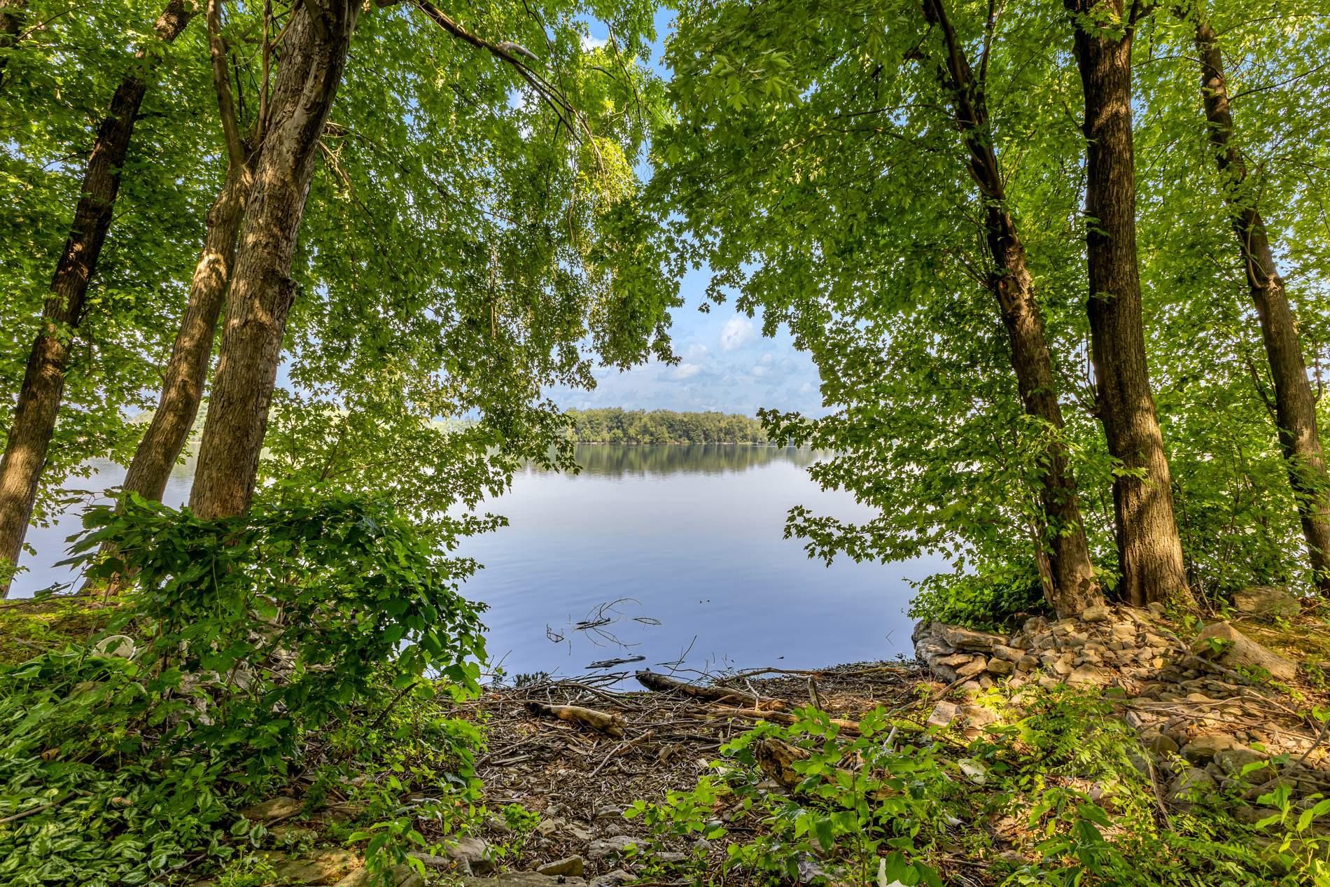 









679


Boul. des Mille-Îles

,
Laval (Auteuil),




QC
H7J1A9

