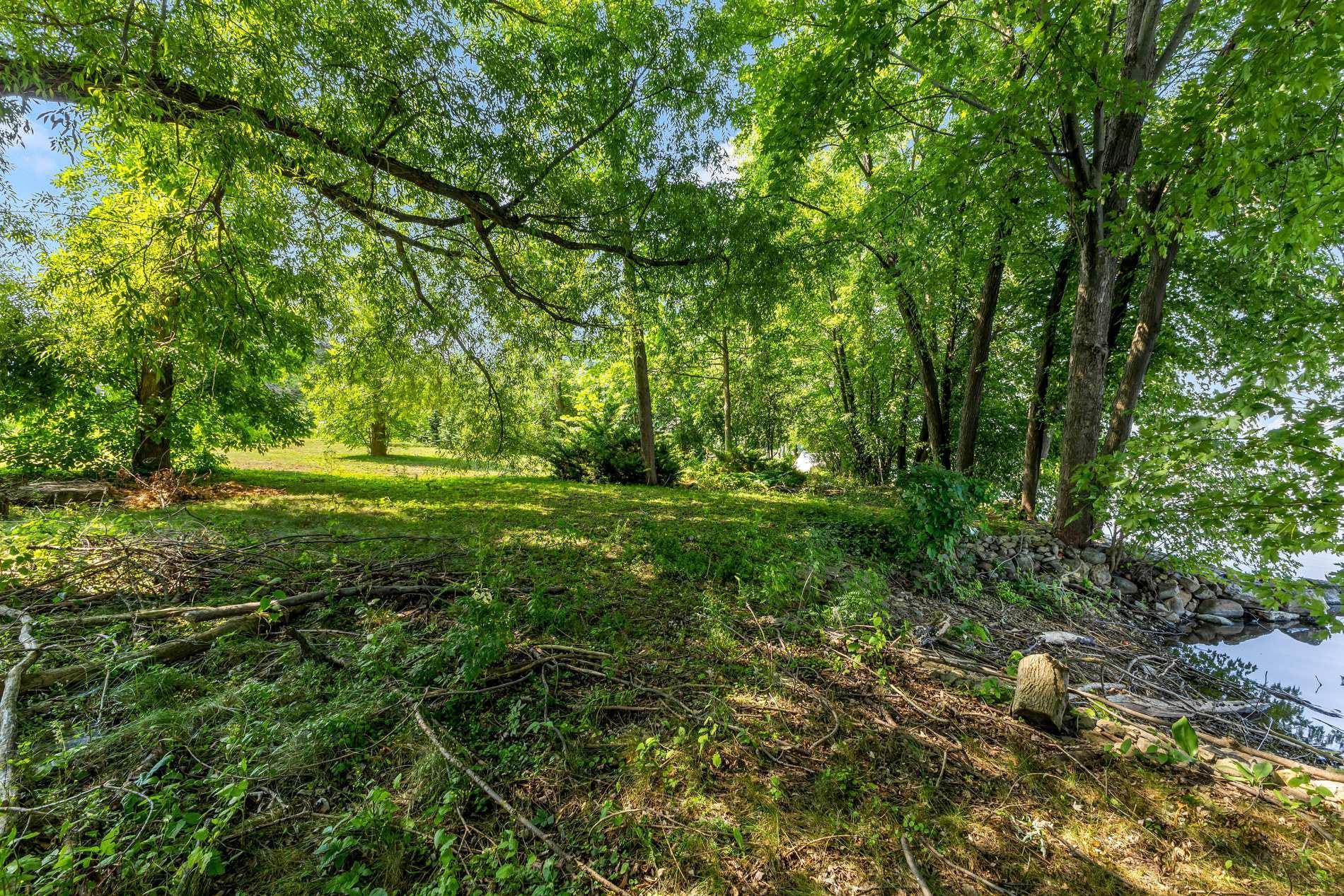 









679


Boul. des Mille-Îles

,
Laval (Auteuil),




QC
H7J1A9

