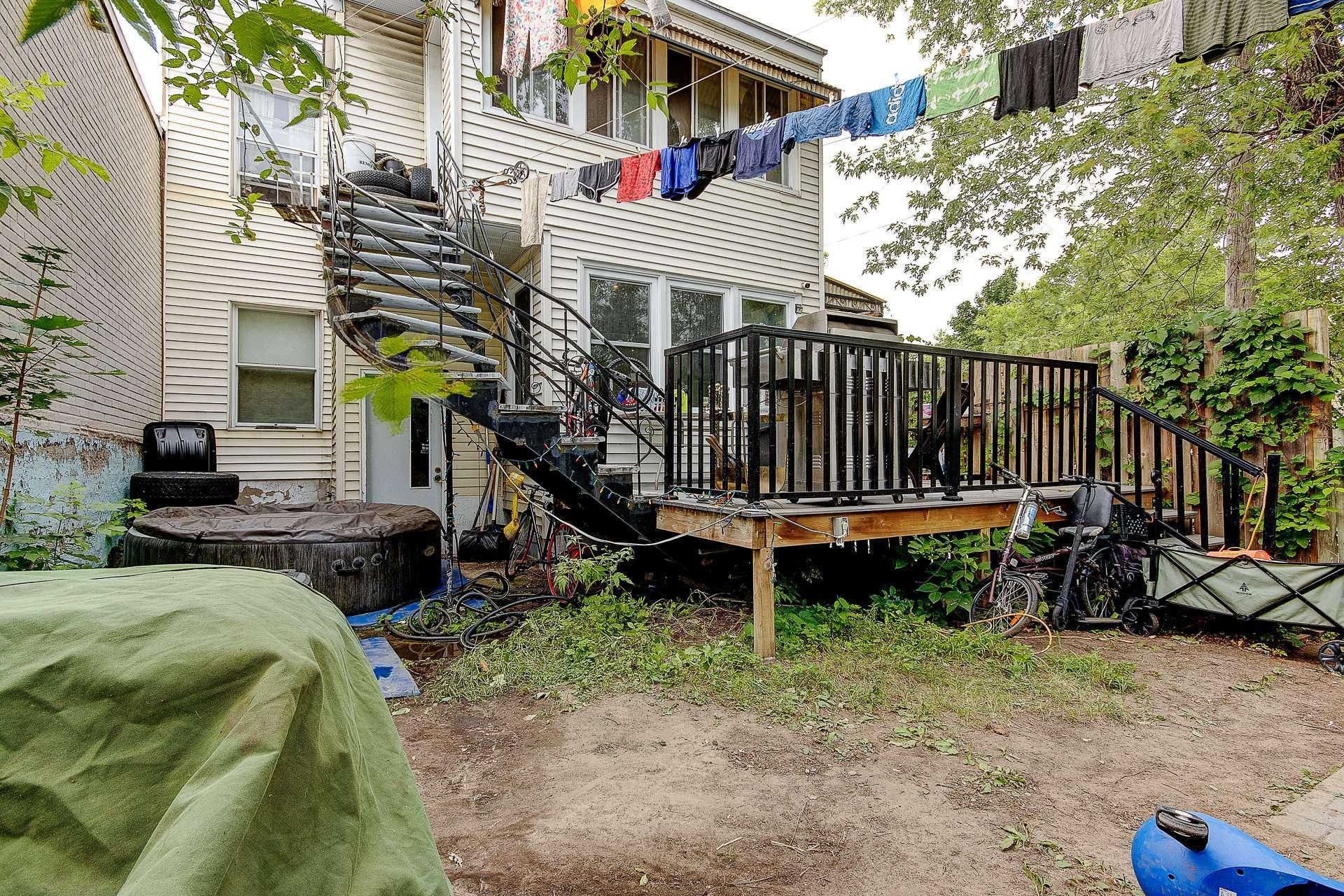 









8660

 - 8662


Rue Tellier

,
Montréal (Mercier/Hochelaga-Maisonneuve),




QC
H1L3A7

