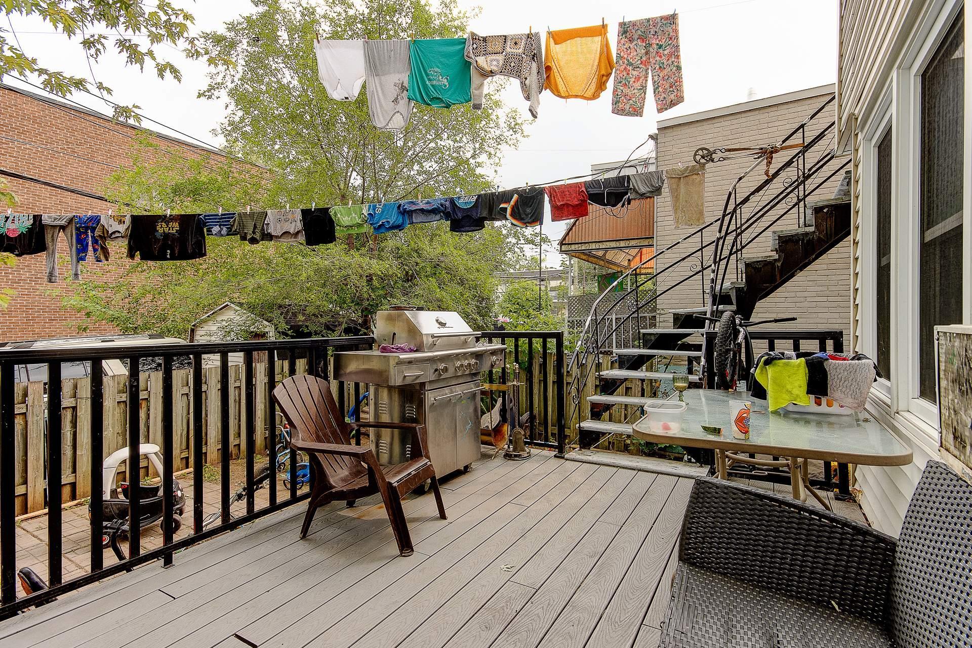 









8660

 - 8662


Rue Tellier

,
Montréal (Mercier/Hochelaga-Maisonneuve),




QC
H1L3A7

