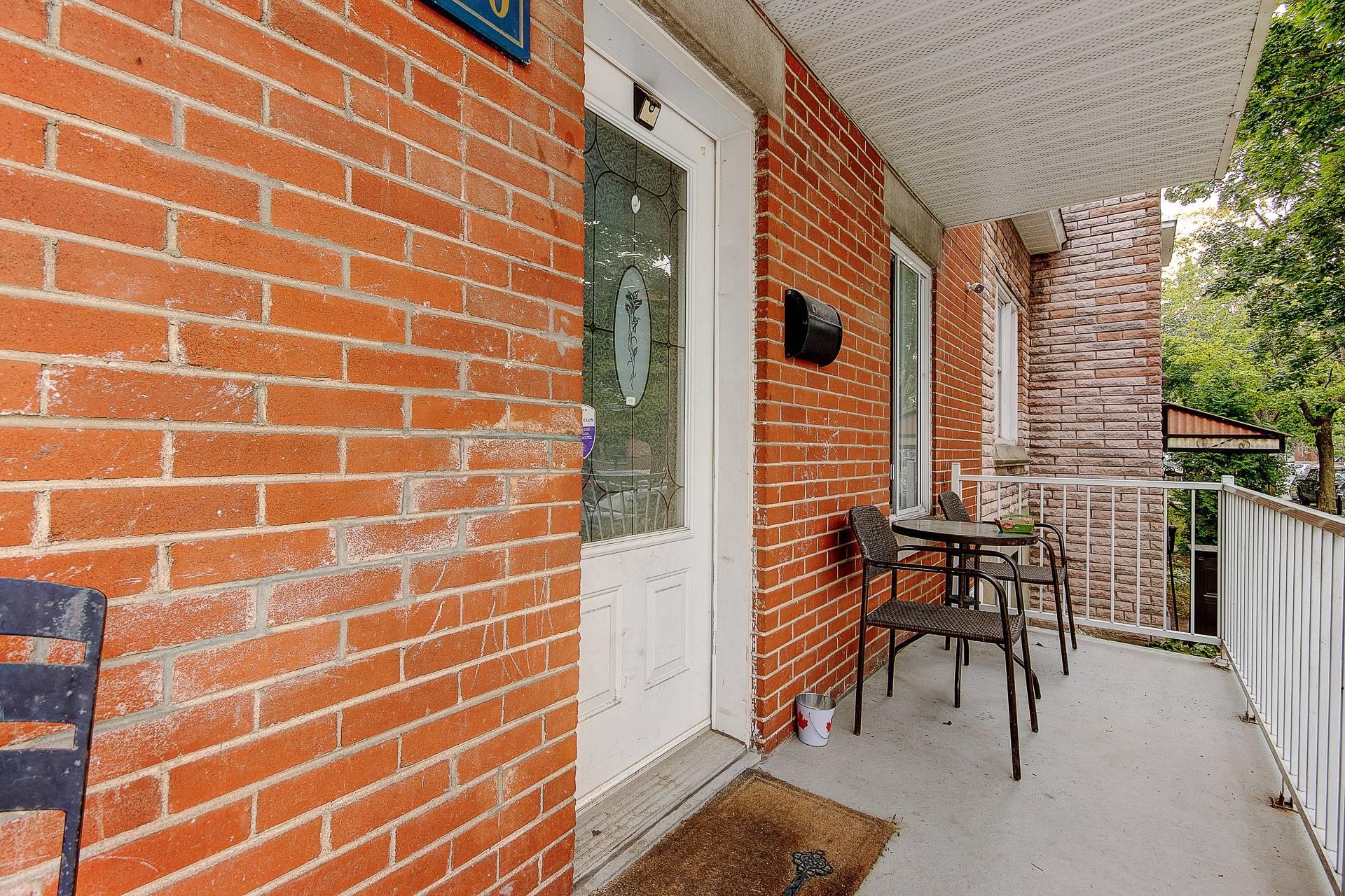 









8660

 - 8662


Rue Tellier

,
Montréal (Mercier/Hochelaga-Maisonneuve),




QC
H1L3A7

