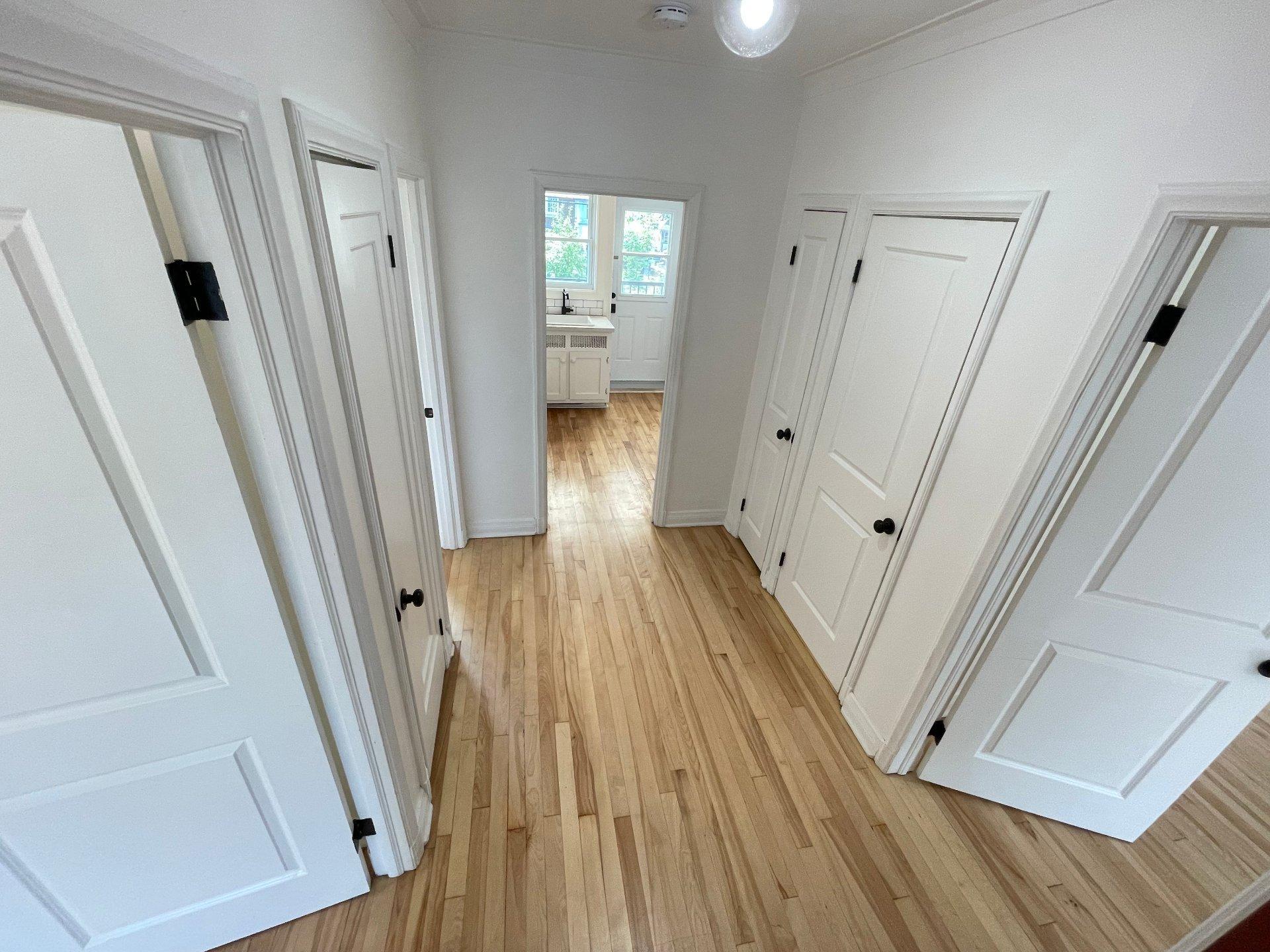 









310


Av. Westminster N.

,
Montréal-Ouest,




QC
H4X1Z7

