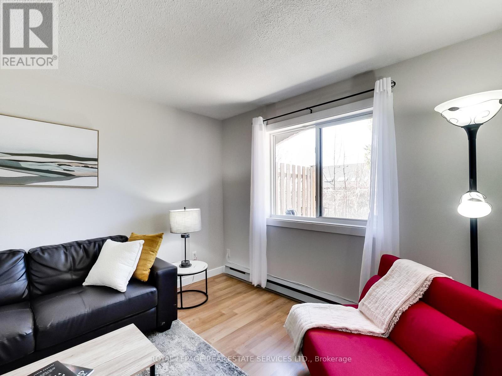 












5 - 1008 FALGARWOOD DRIVE

,
Oakville,




Ontario
L6H2P5

