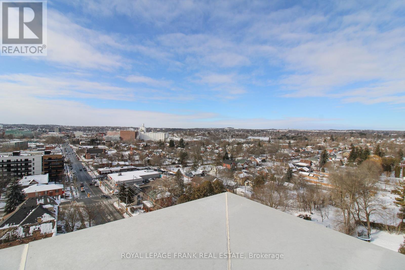 












805 - 195 HUNTER STREET E

,
Peterborough East (Central),




Ontario
K9H1G9

