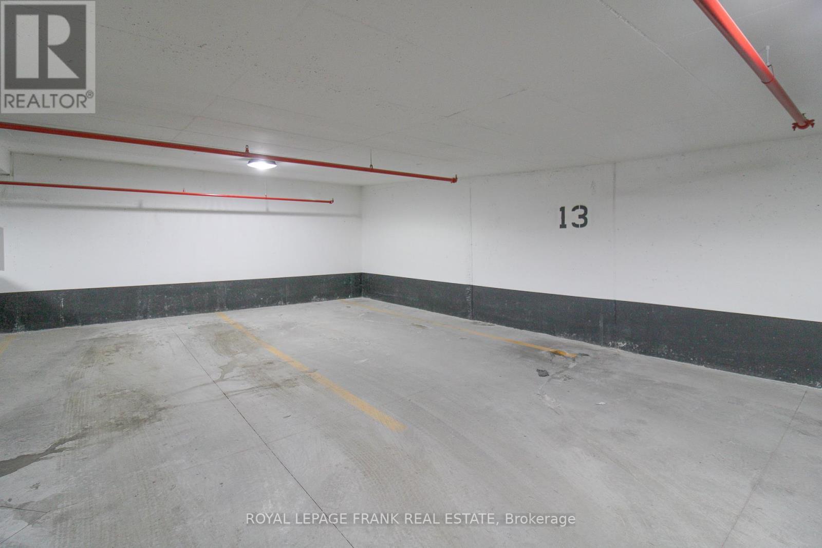 












805 - 195 HUNTER STREET E

,
Peterborough East (Central),




Ontario
K9H1G9

