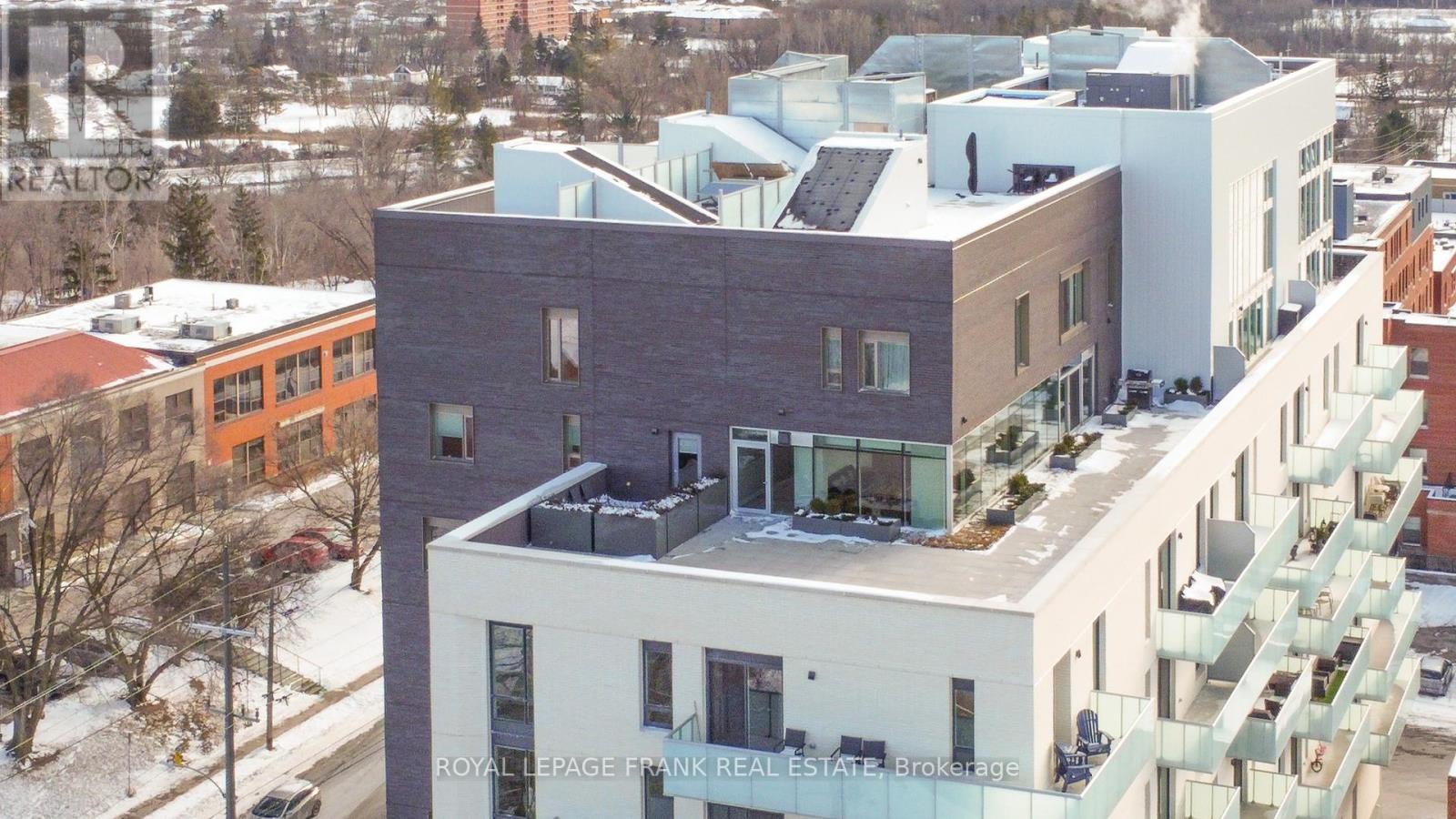 












805 - 195 HUNTER STREET E

,
Peterborough East (Central),




Ontario
K9H1G9

