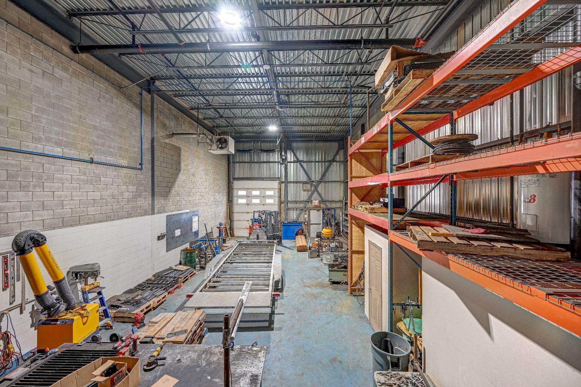 









10


Rue Gaston-Dumoulin

, 400,
Blainville,




QC
J7C0E6

