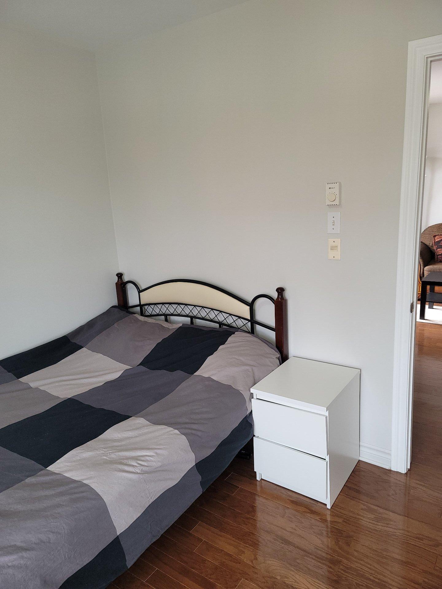 









926


Av. Ste-Croix

, 407,
Montréal (Saint-Laurent),




QC
H4L3Y8

