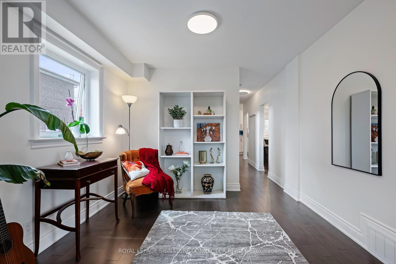 












MAIN - 210 BETA STREET

,
Toronto,




Ontario
M8W4H6

