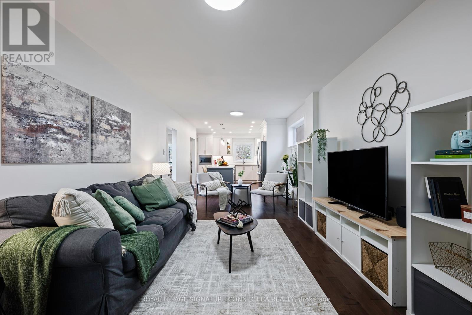 












MAIN - 210 BETA STREET

,
Toronto,




Ontario
M8W4H6


