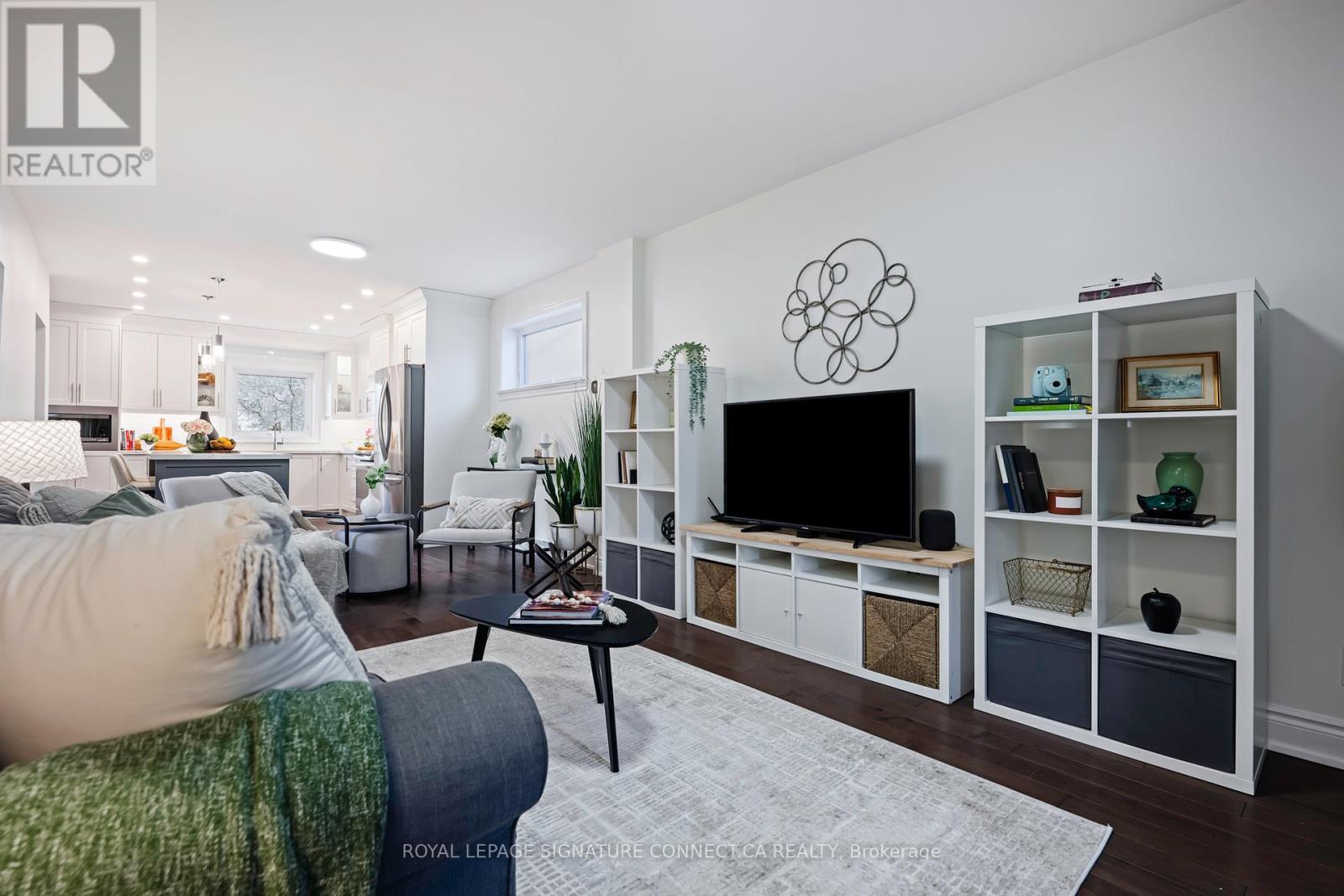 












MAIN - 210 BETA STREET

,
Toronto,




Ontario
M8W4H6

