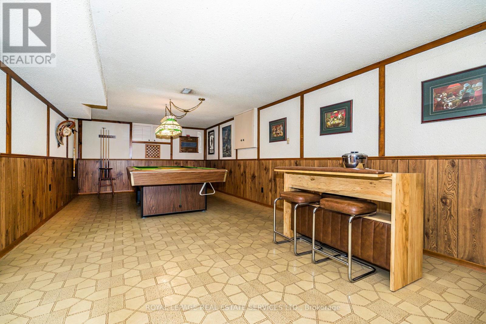 












36 COURTSFIELD CRESCENT

,
Toronto,




Ontario
M9A4S9

