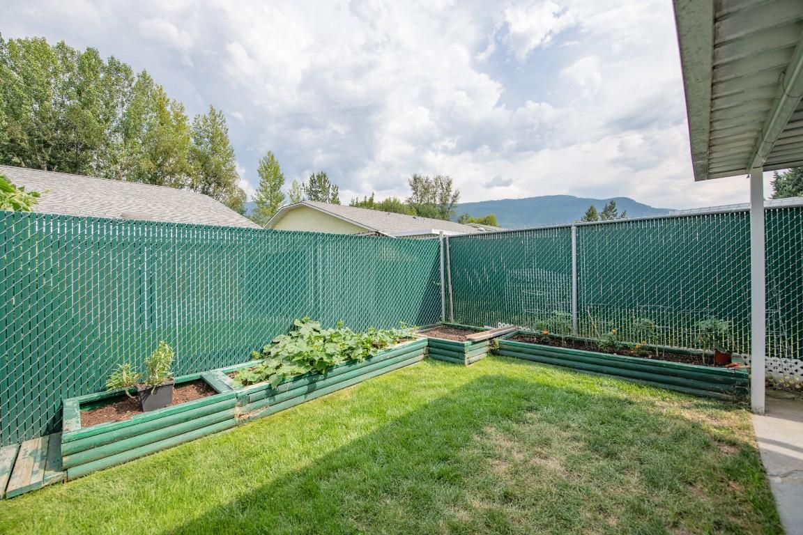 









2180


Fletcher

Avenue, 28,
Armstrong,




BC
V0E 1B1

