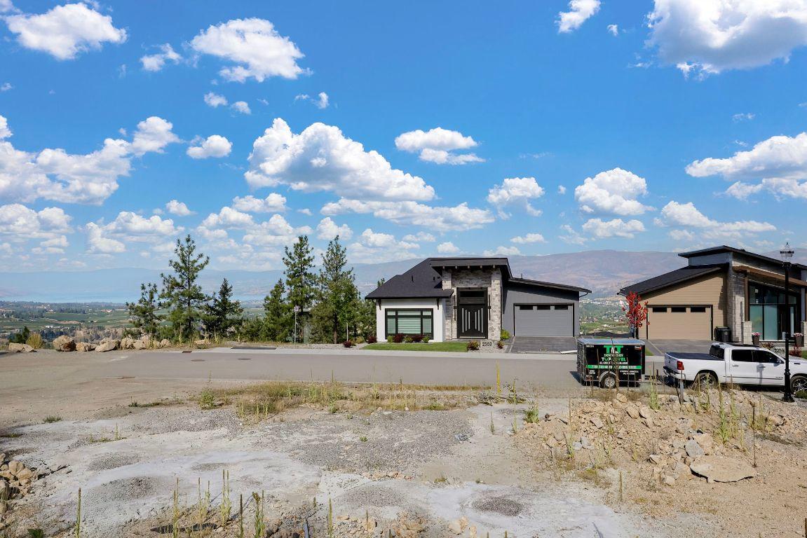 









2301


Lavetta

Drive,
Kelowna,







BC
V1P 1R3

