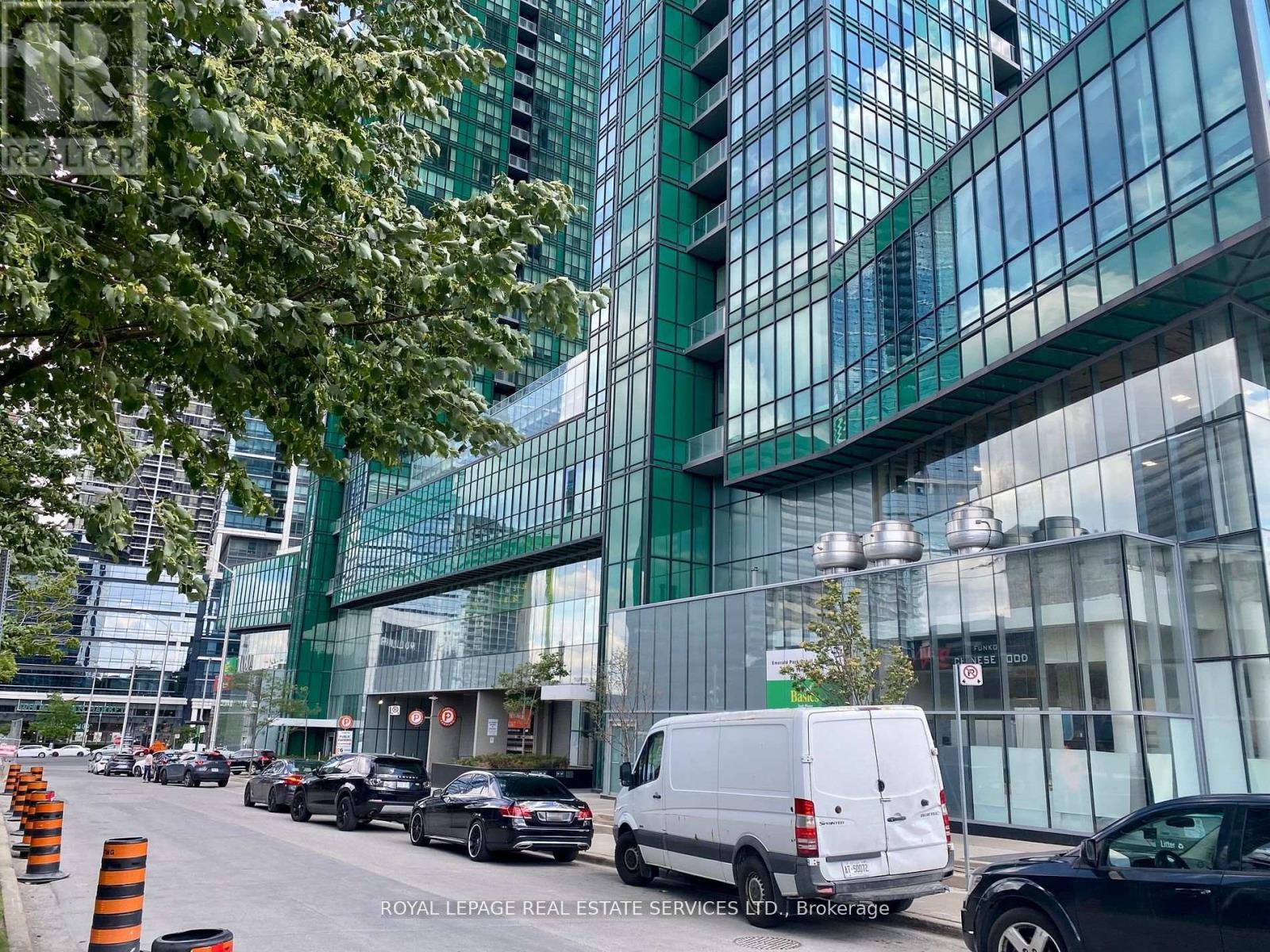 












144 - 4750 YONGE STREET

,
Toronto,




Ontario
M2N0J6

