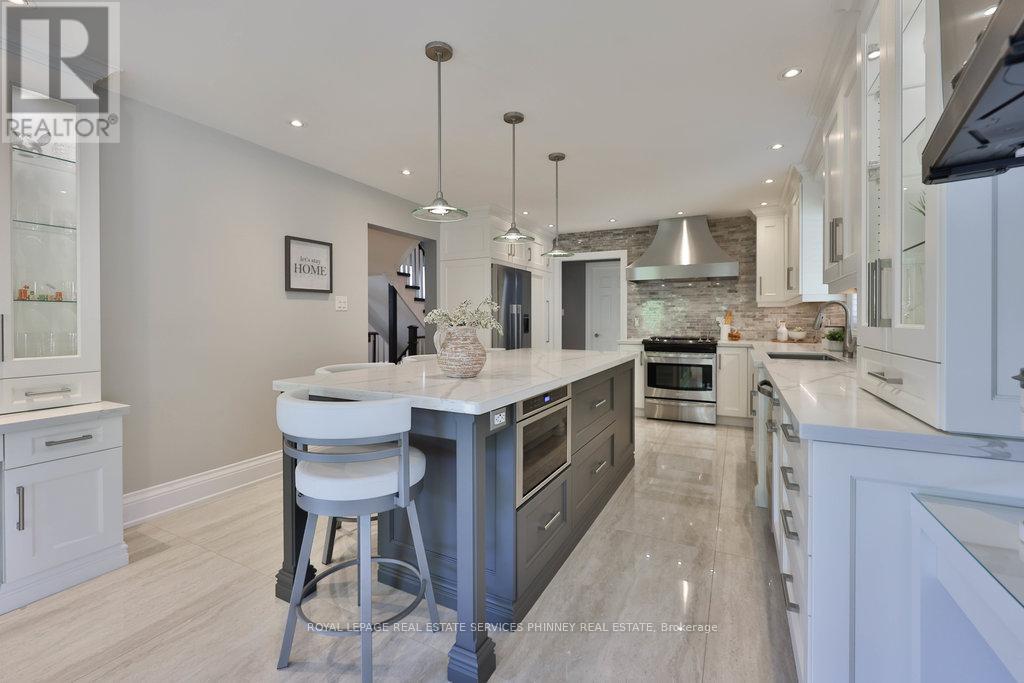 












1165 JEFF DRIVE

,
Oakville,




Ontario
L6J7N7

