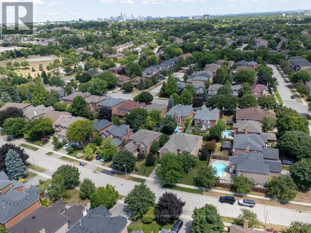 












1165 JEFF DRIVE

,
Oakville,




Ontario
L6J7N7

