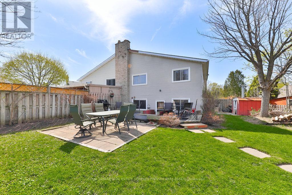












2420 MAINROYAL STREET

,
Mississauga,




Ontario
L5L1C9

