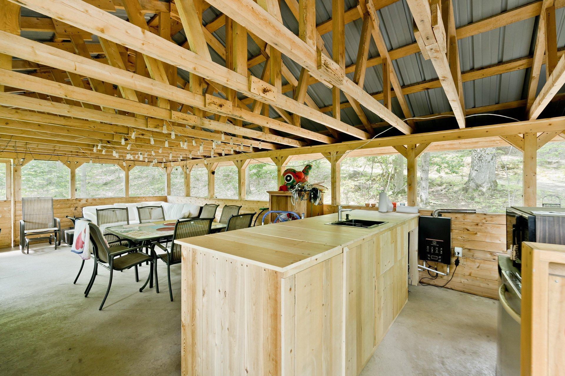 









1163


Route 141

,
Coaticook,




QC
J1A2S5

