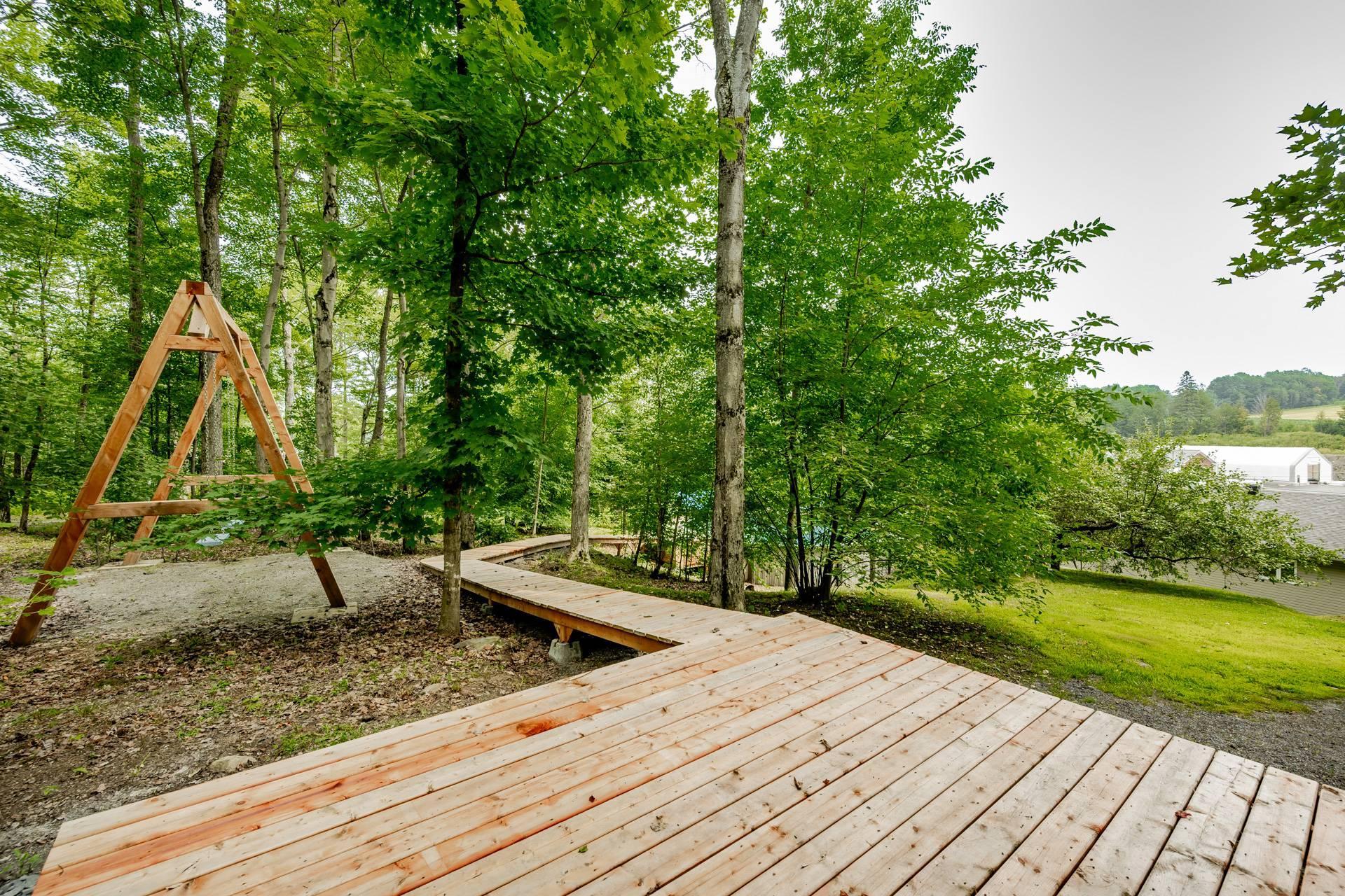 









1163


Route 141

,
Coaticook,




QC
J1A2S5

