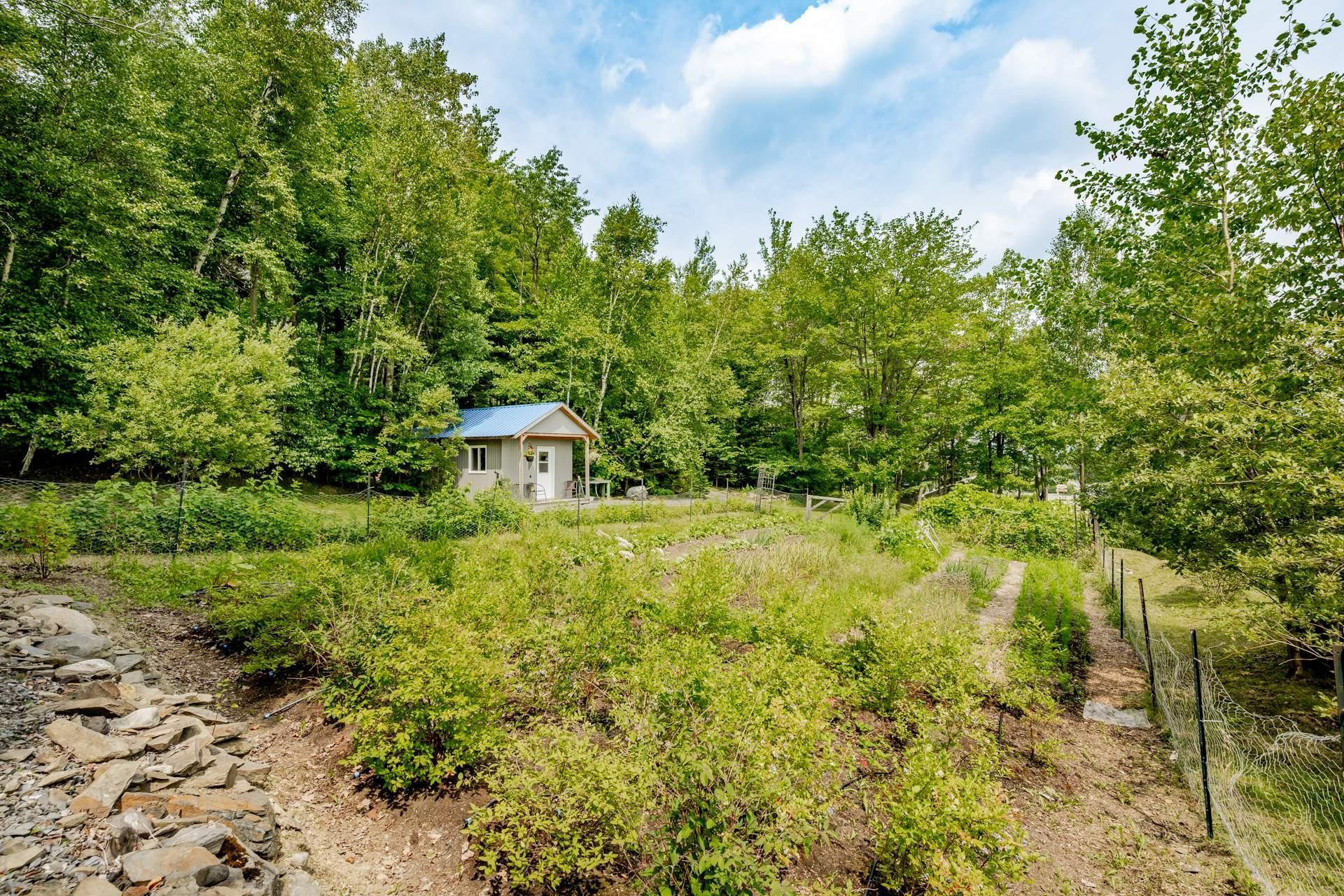 









1163


Route 141

,
Coaticook,




QC
J1A2S5

