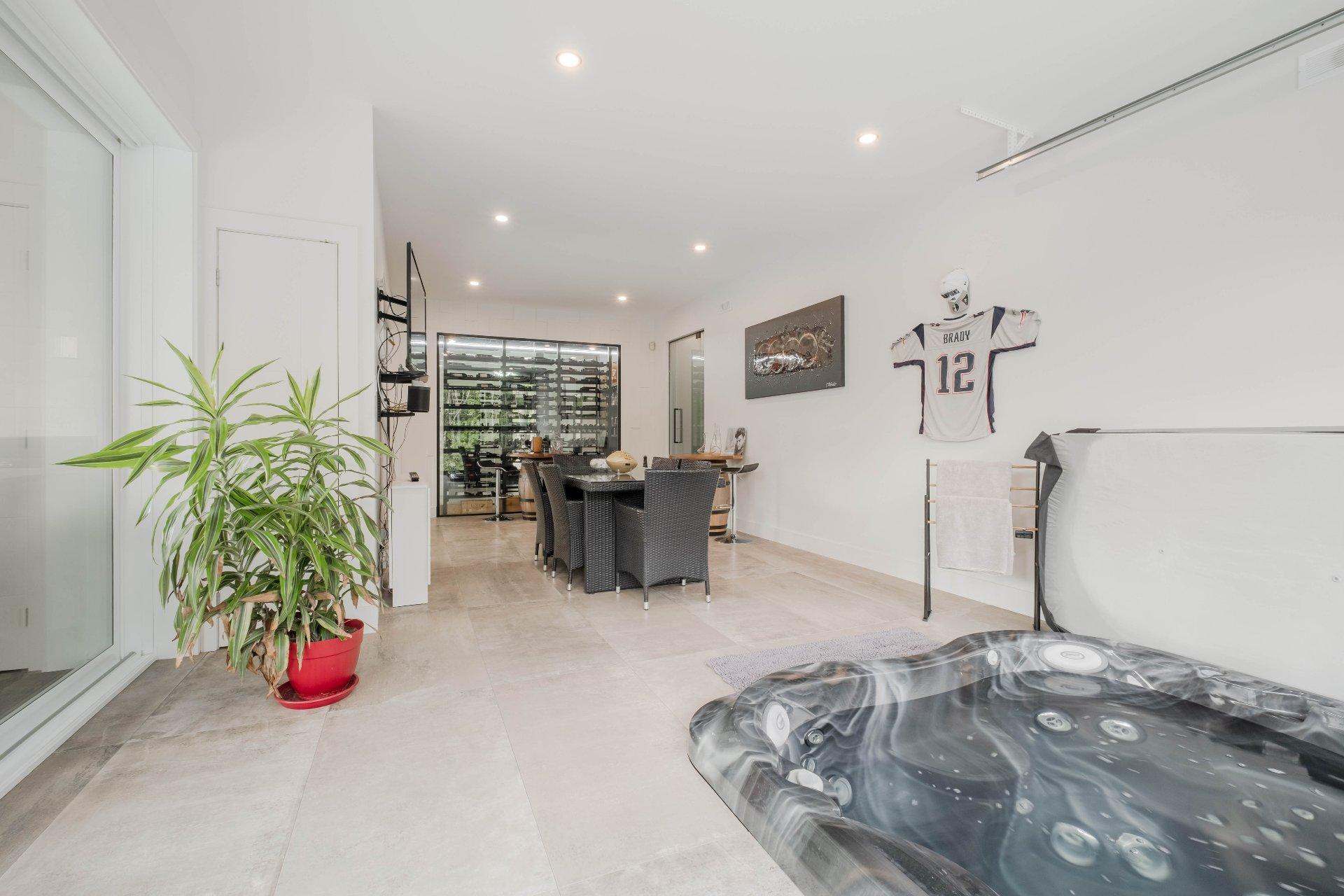 









2267


Ch. Deschesne 

,
Saint-Denis-de-Brompton,




QC
J0B2P0

