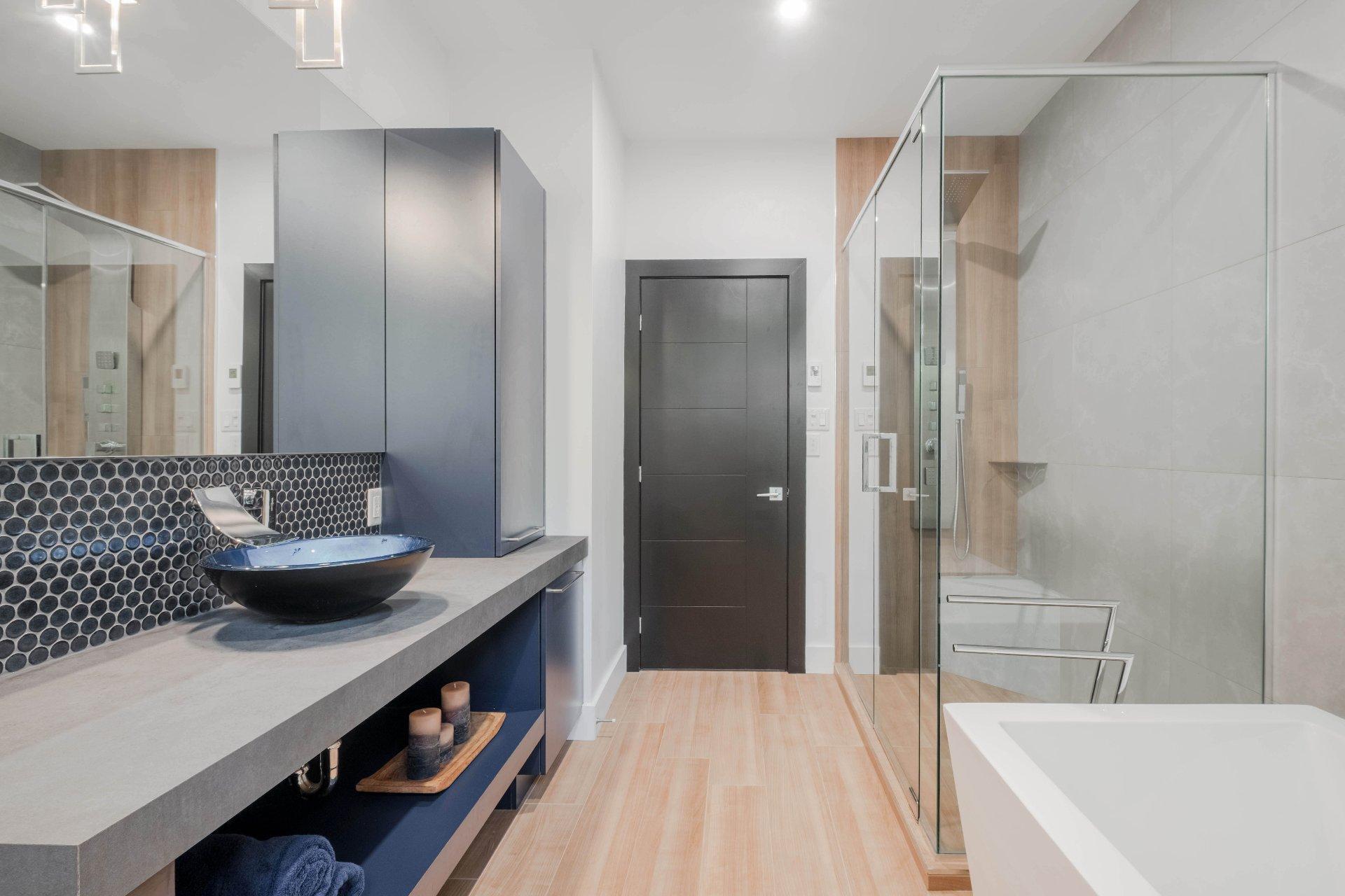 









2267


Ch. Deschesne 

,
Saint-Denis-de-Brompton,




QC
J0B2P0

