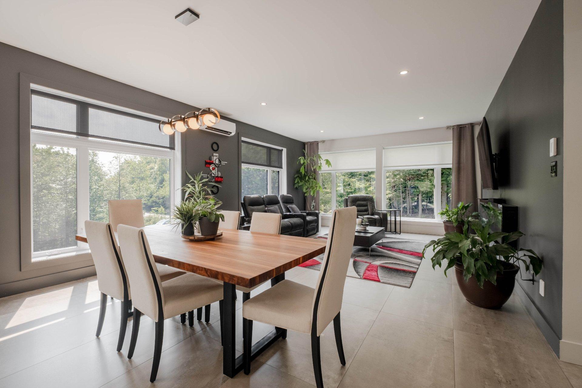 









2267


Ch. Deschesne 

,
Saint-Denis-de-Brompton,




QC
J0B2P0

