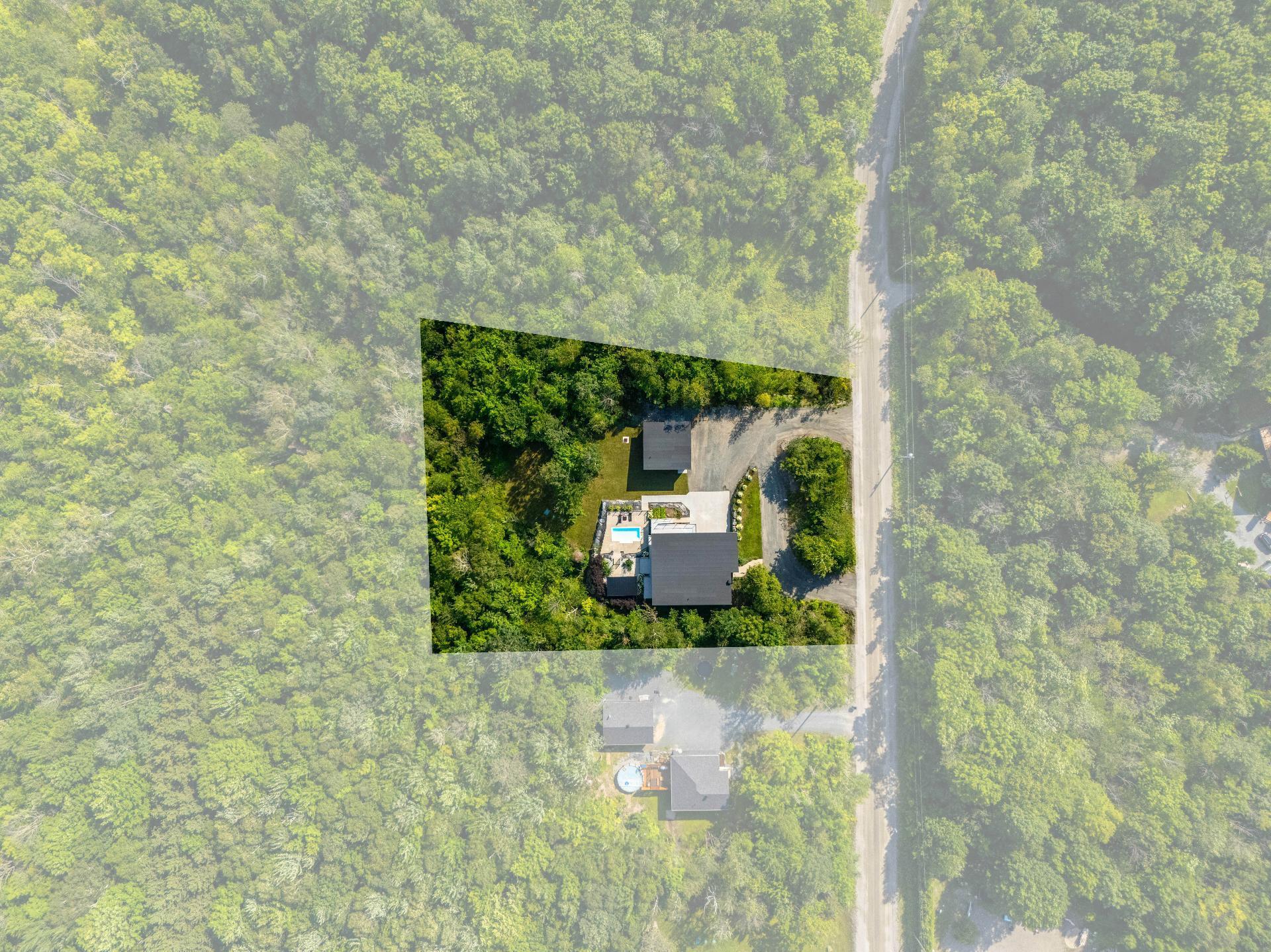 









2267


Ch. Deschesne 

,
Saint-Denis-de-Brompton,




QC
J0B2P0


