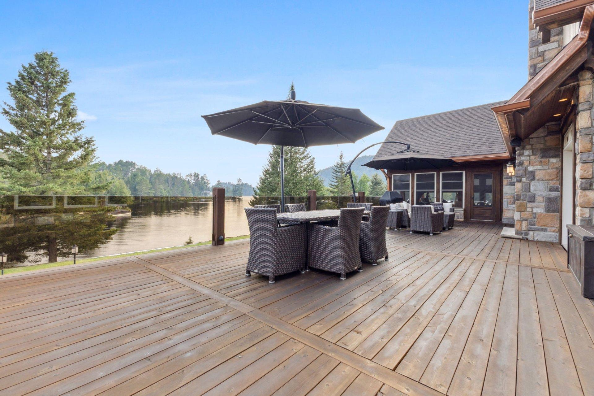 









105


Ch. des Rives

,
Val-des-Bois,




QC
J0X3C0

