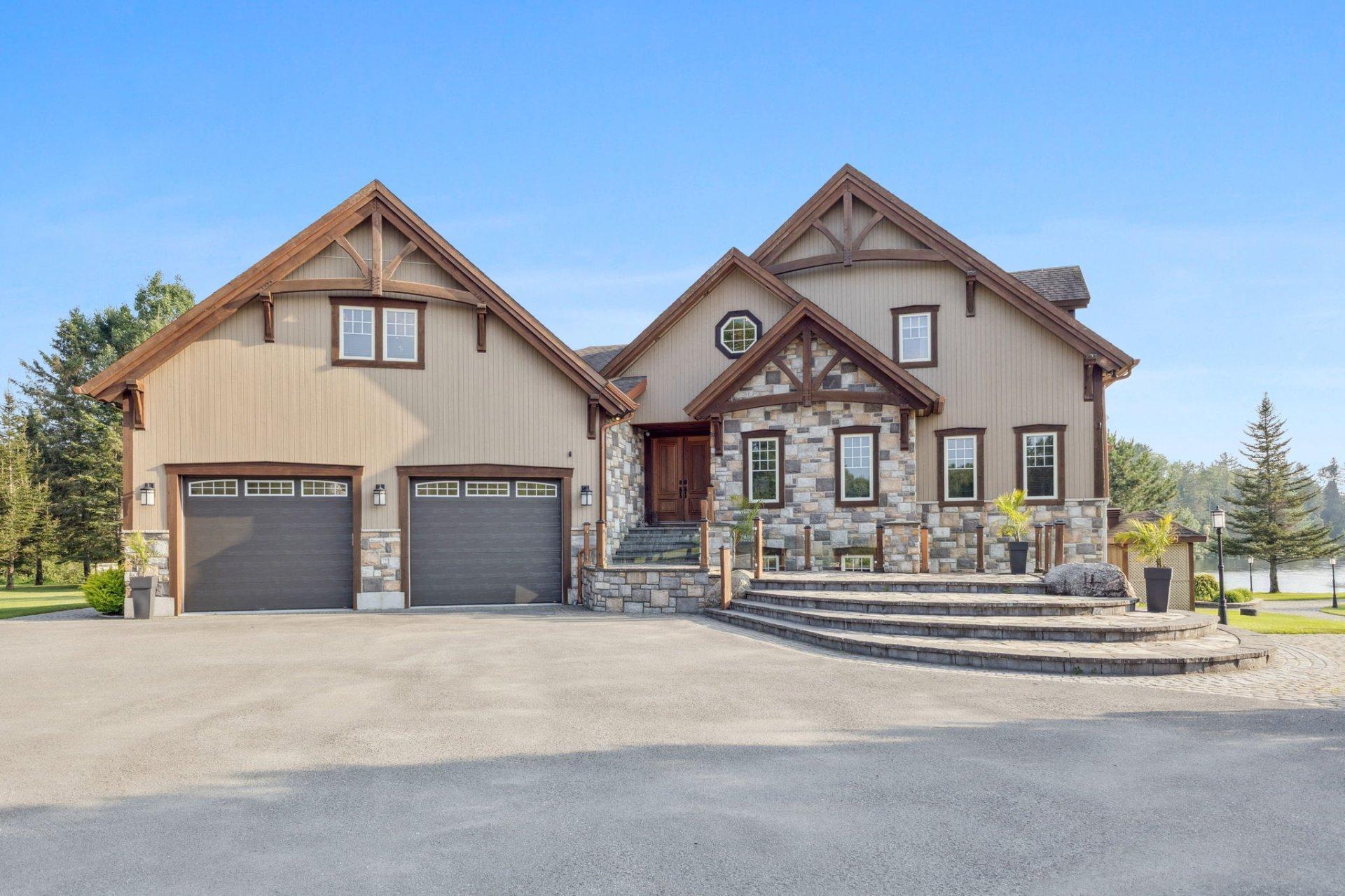 









105


Ch. des Rives

,
Val-des-Bois,




QC
J0X3C0

